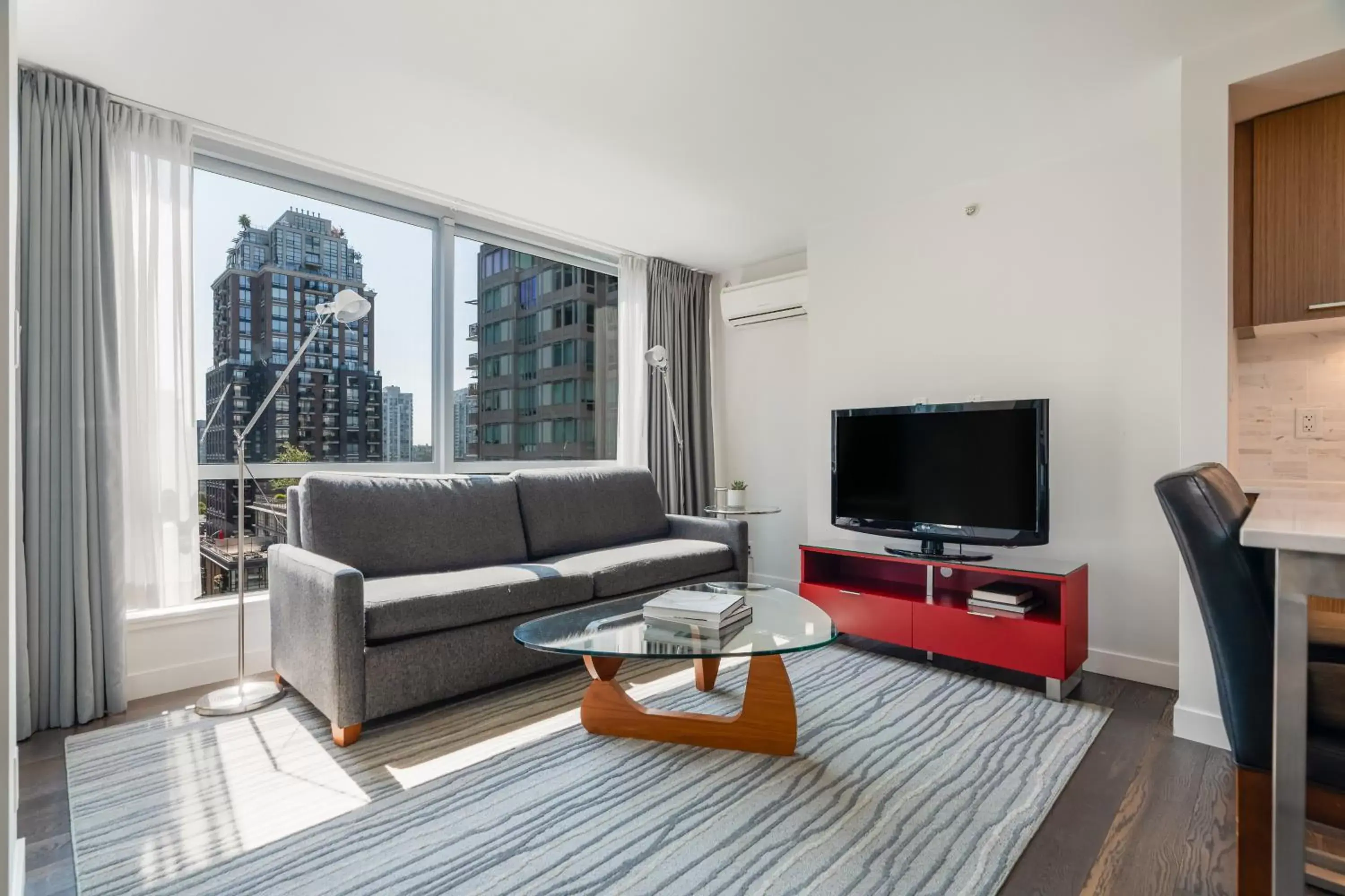 Living room, TV/Entertainment Center in Level Vancouver Yaletown - Seymour
