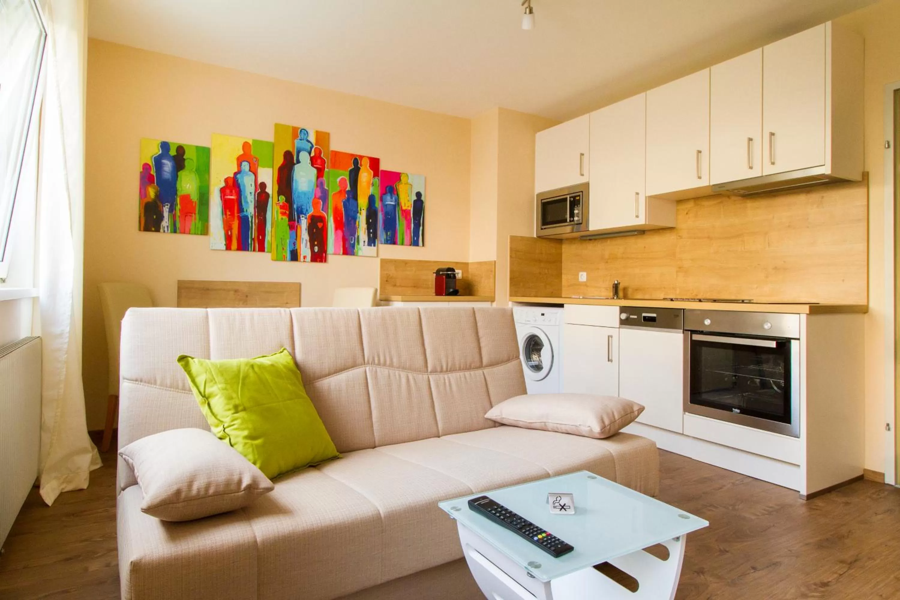 TV and multimedia in Residenz Donaucity