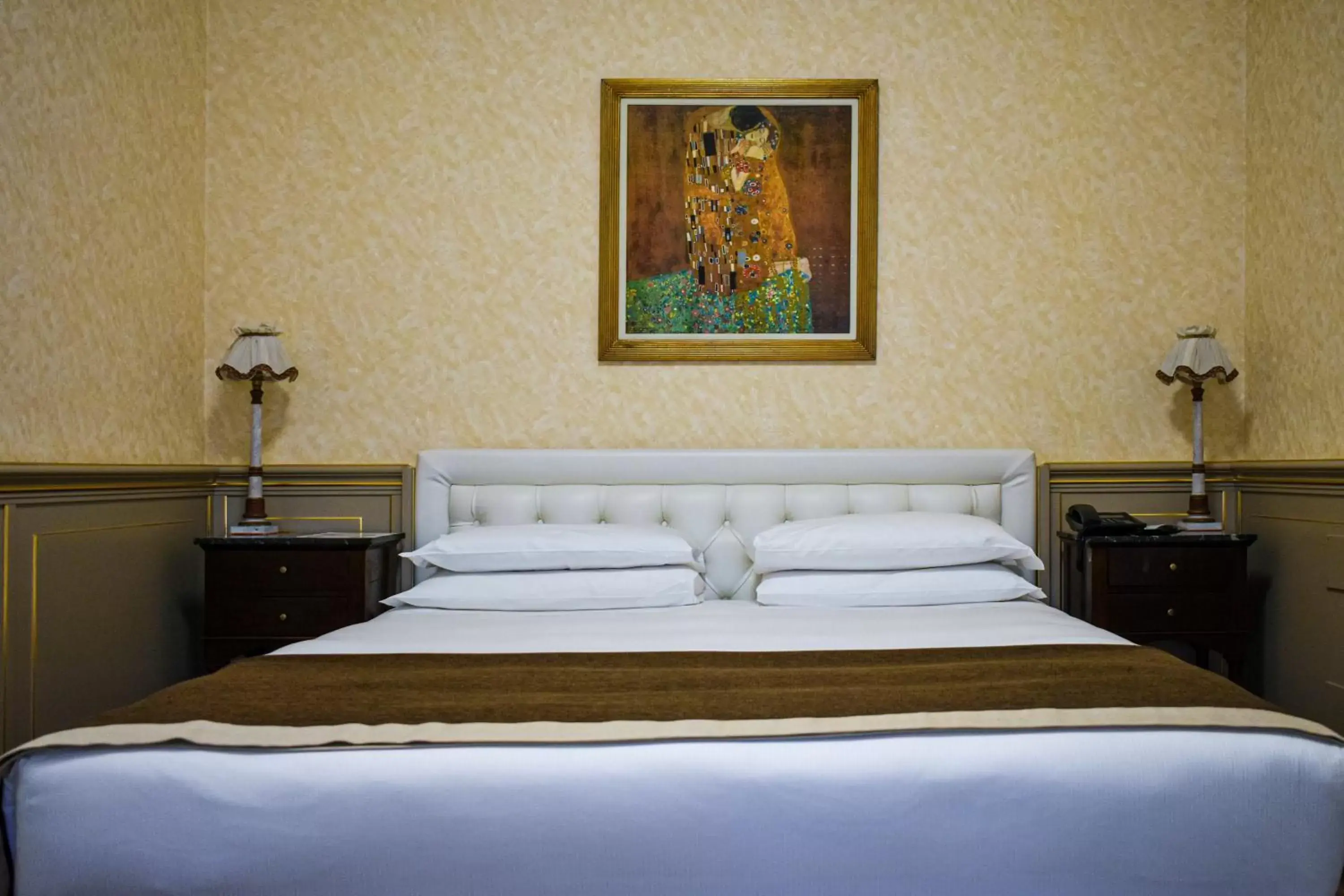 Photo of the whole room, Bed in Palazzo Porta Romana Hotel