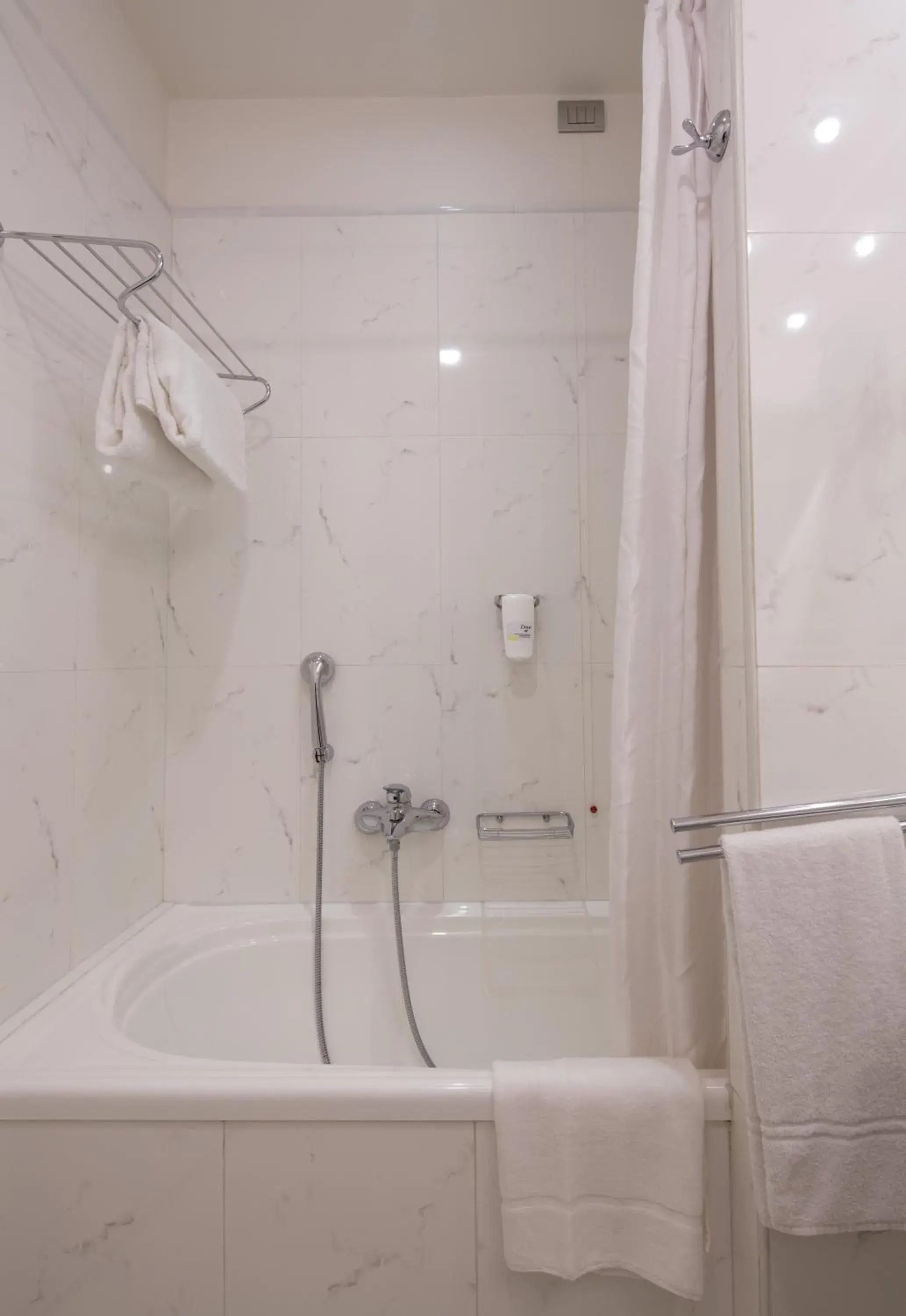 Shower, Bathroom in Best Western Hotel I Triangoli