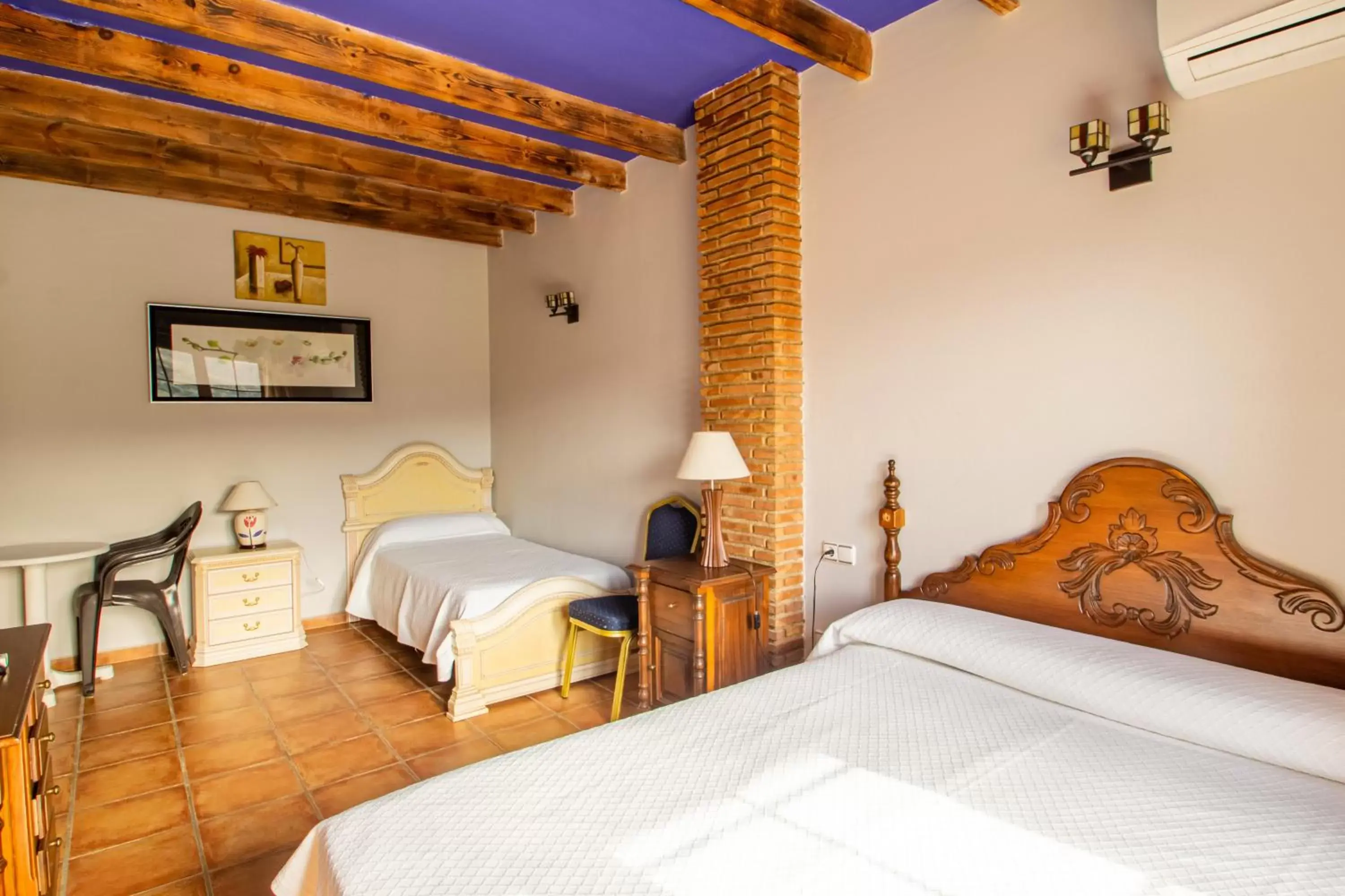 Bed in Hostal Rural Turre