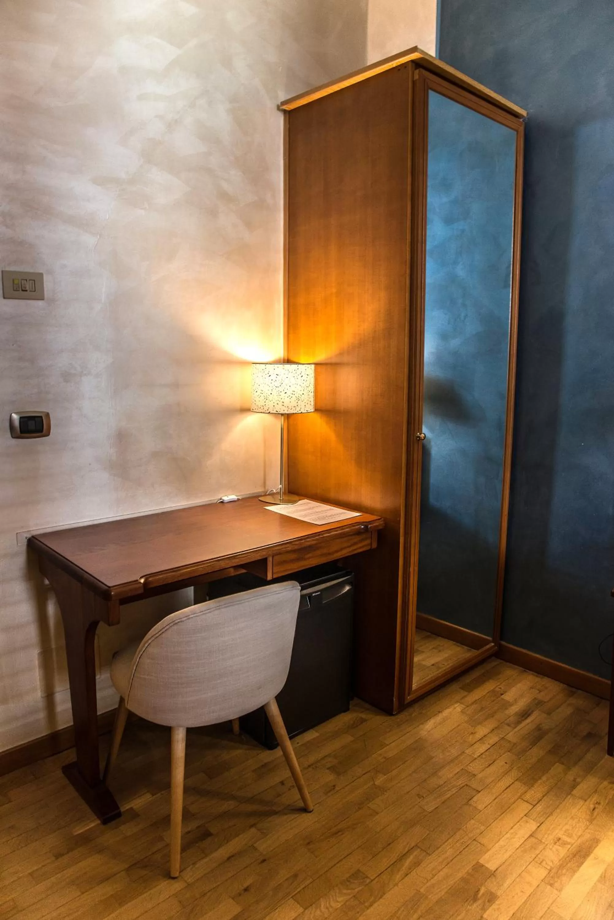 Seating area in Hotel Kent