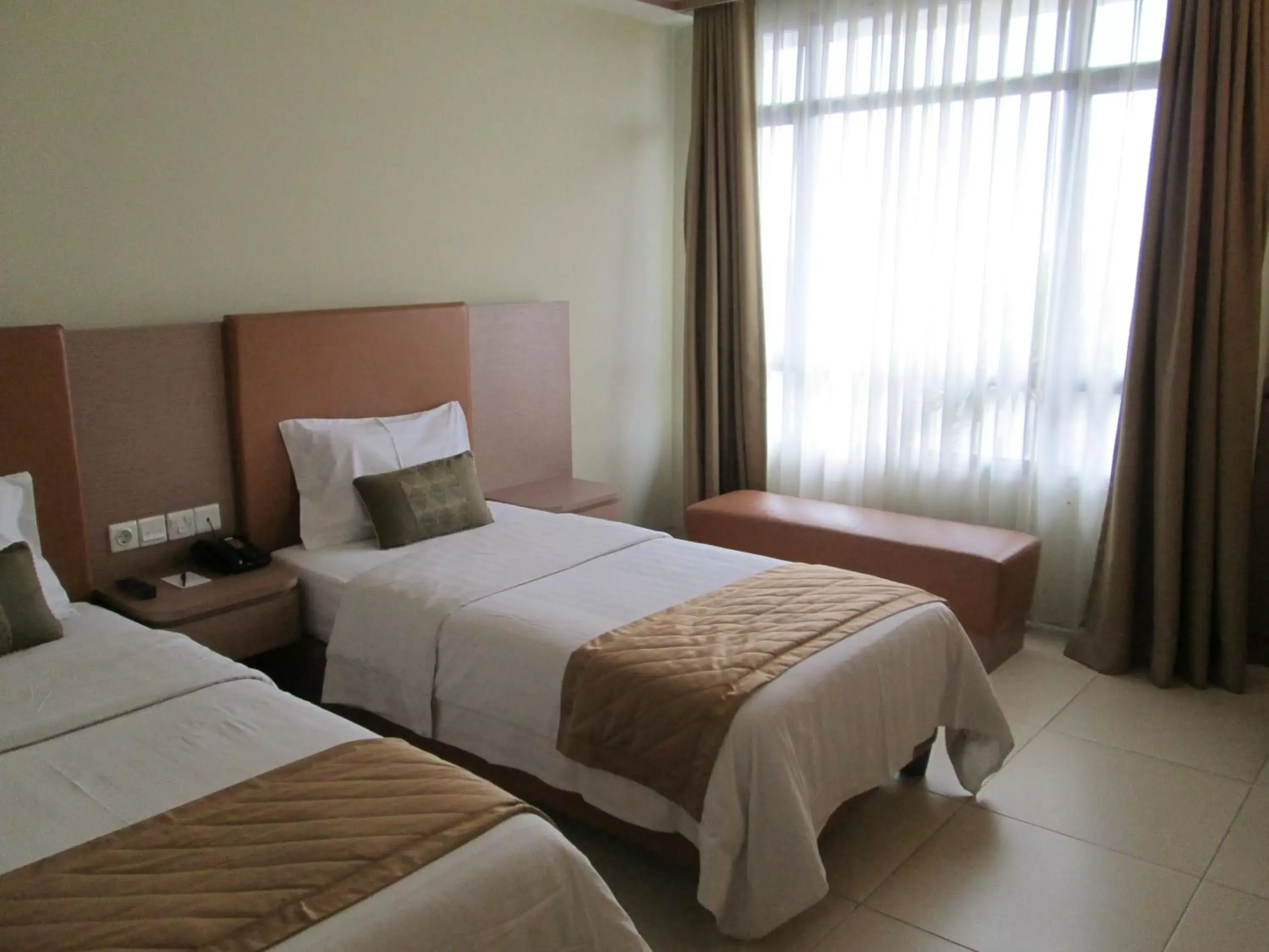 Bedroom, Bed in Grand Pasundan Convention Hotel