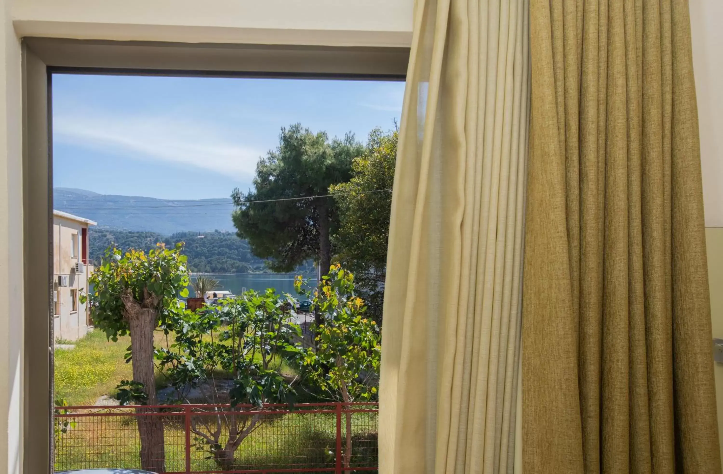 Garden view in Mouikis Hotel Kefalonia