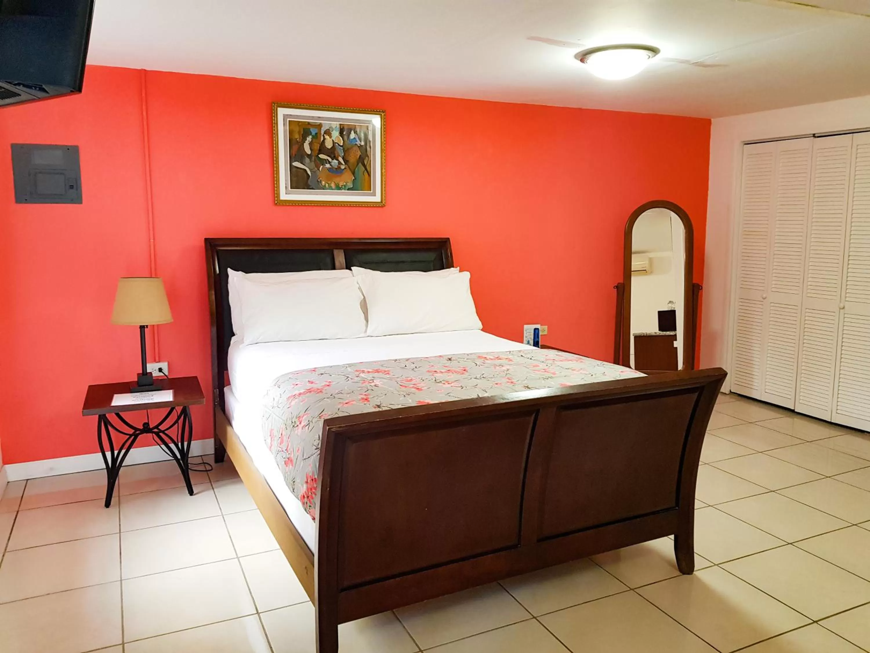 Deluxe Studio in Harbour View Boutique Hotel & Yoga Retreat