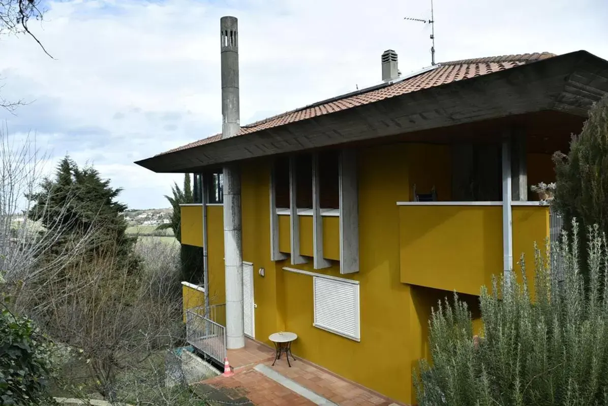 Property Building in Tarcisio B&B