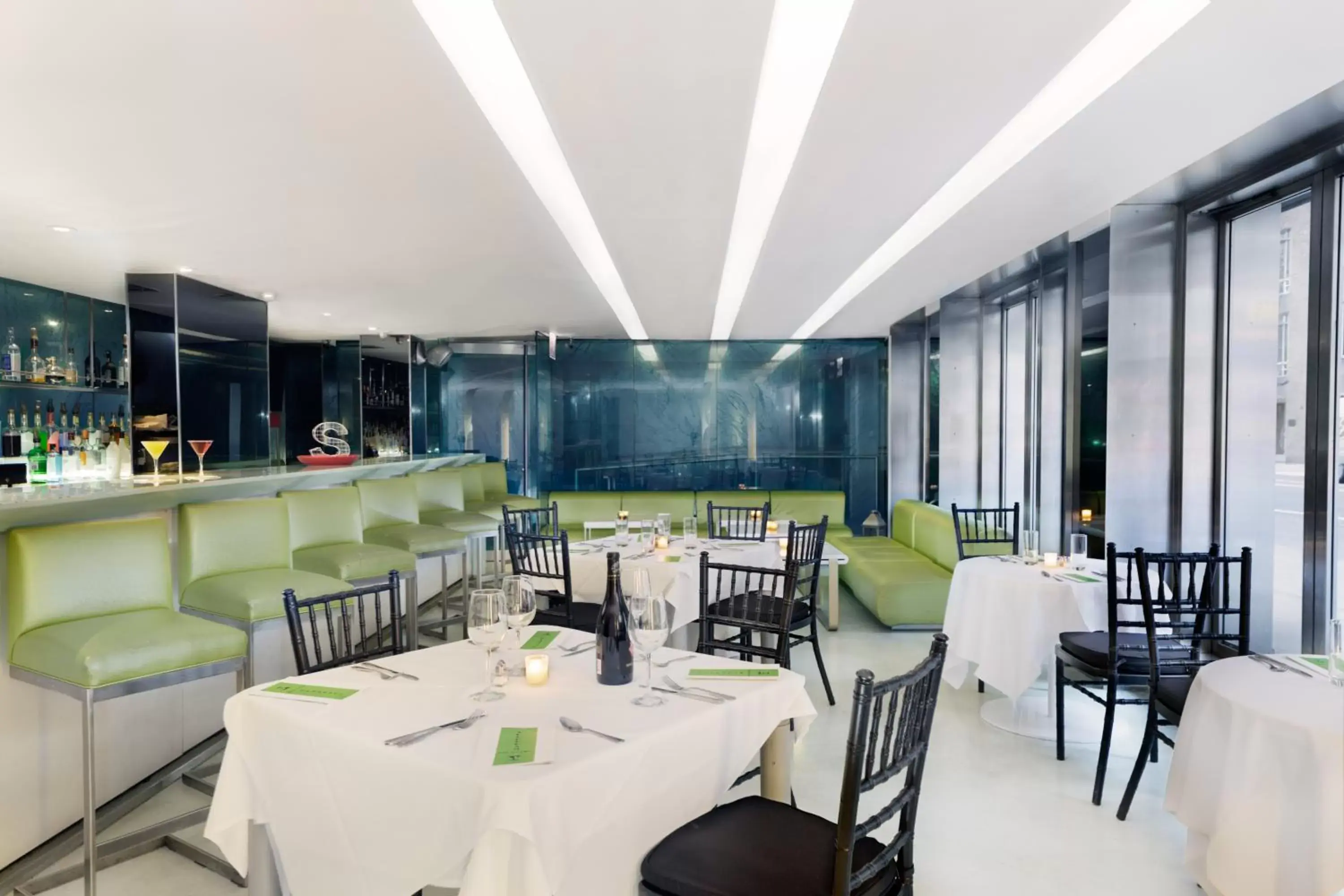 Restaurant/Places to Eat in Shoreham Hotel