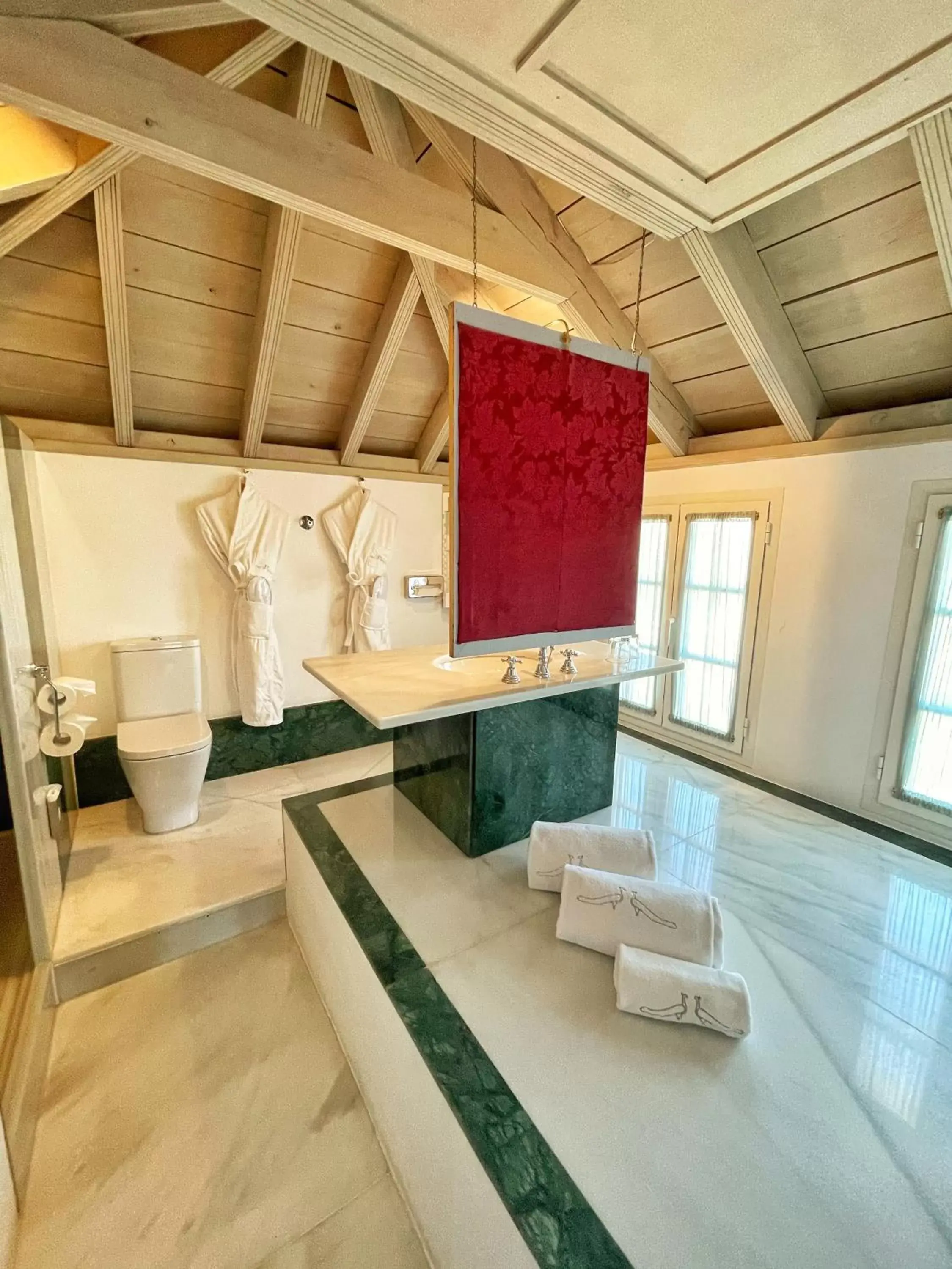 Bathroom in Las Casas de la Judería de Córdoba