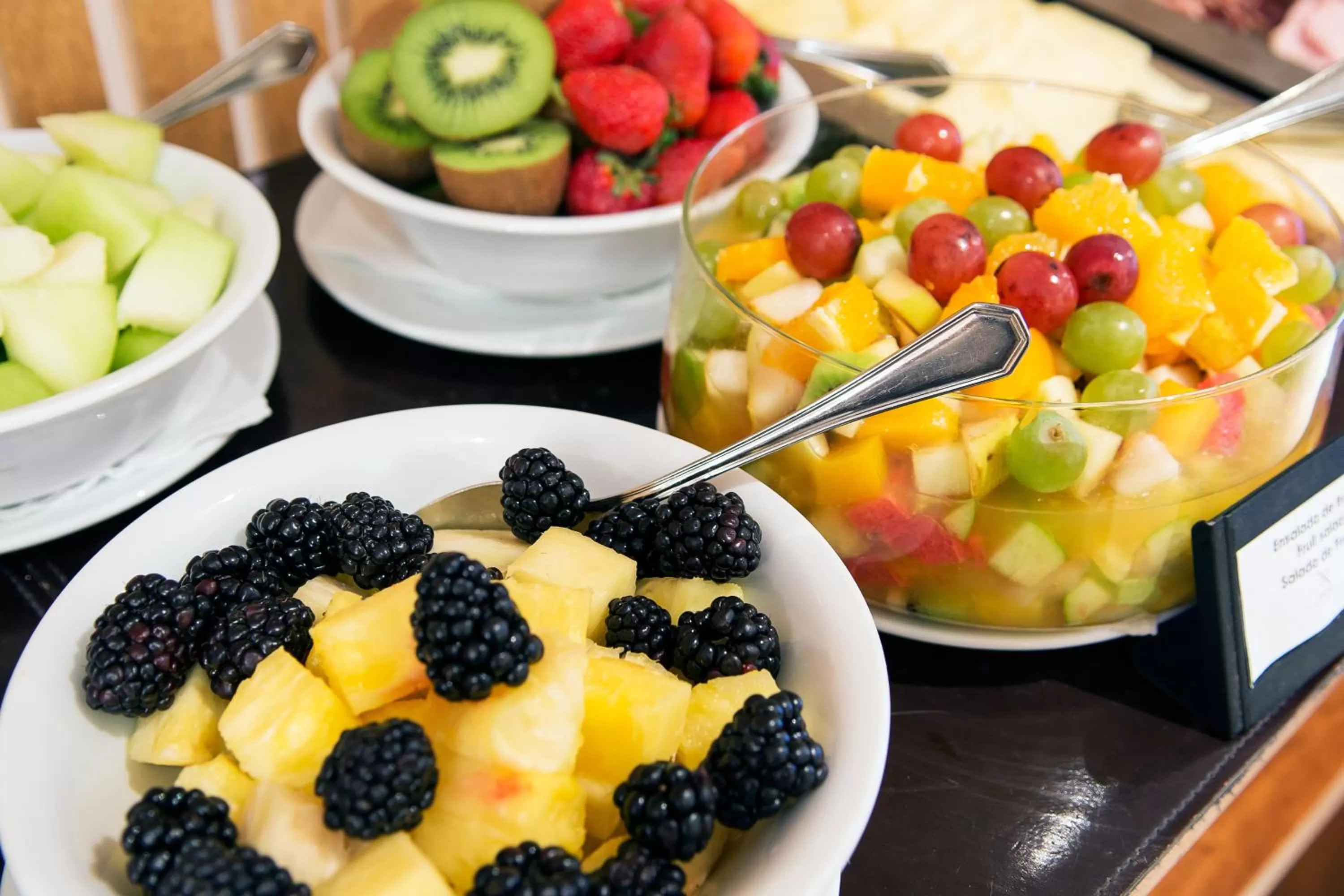 Buffet breakfast in Nuss Buenos Aires Soho