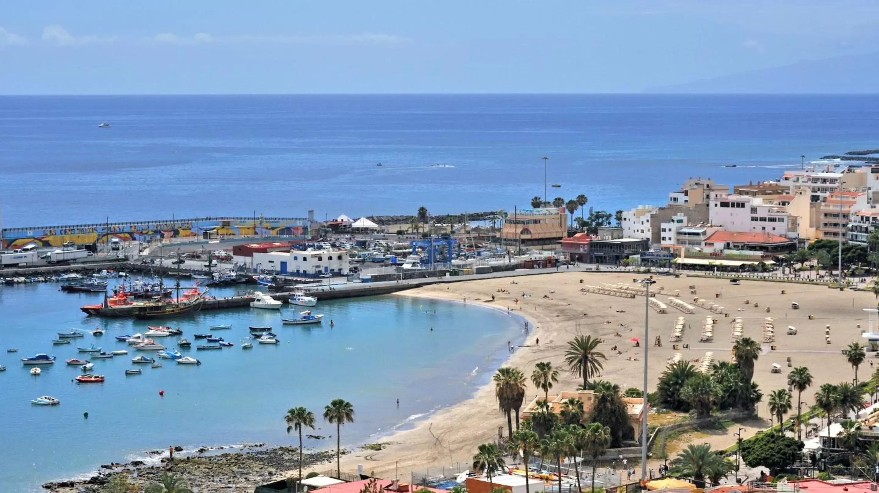 Area and facilities in Sol Arona Tenerife