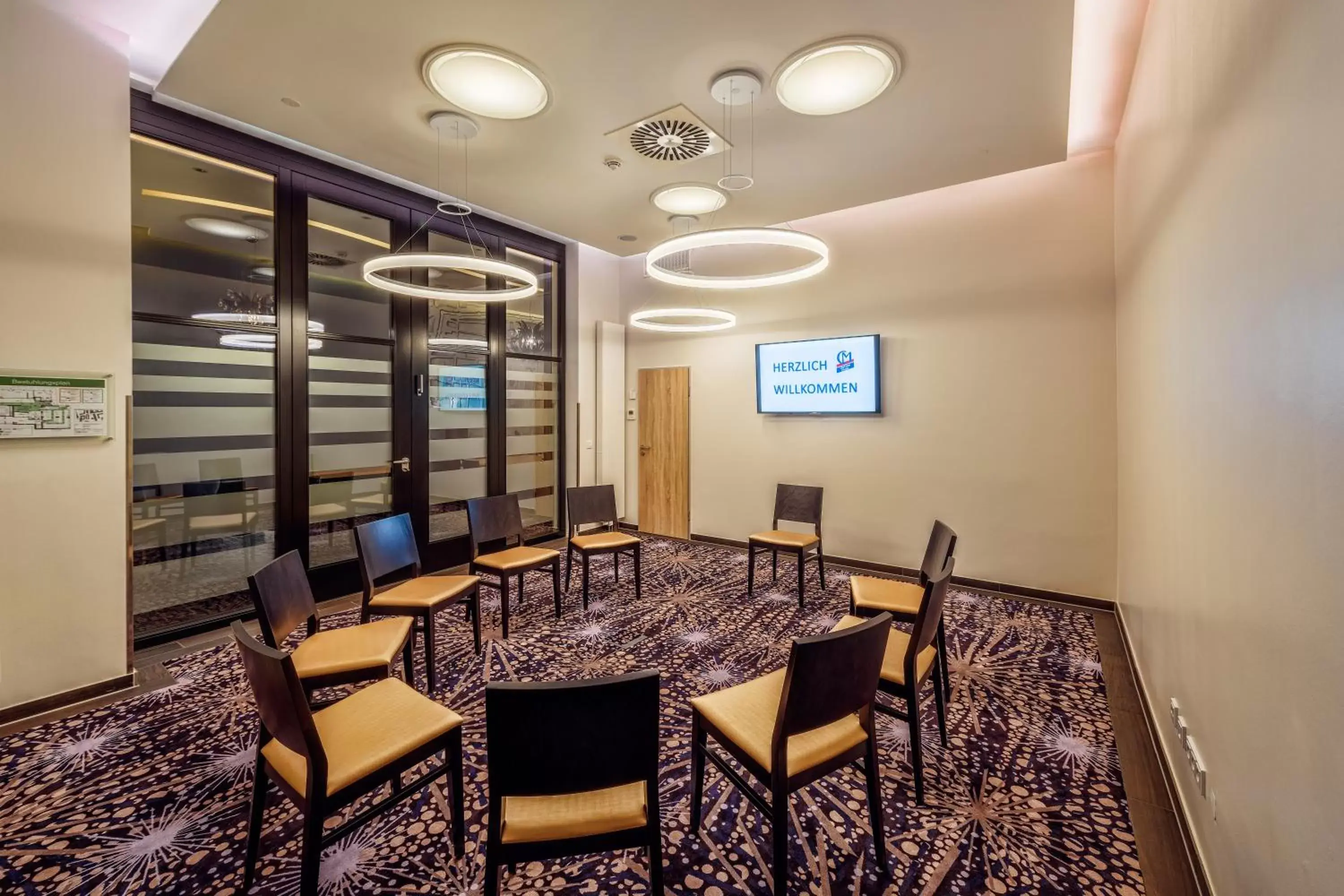 Meeting/conference room, Restaurant/Places to Eat in CityClass Hotel Residence am Dom