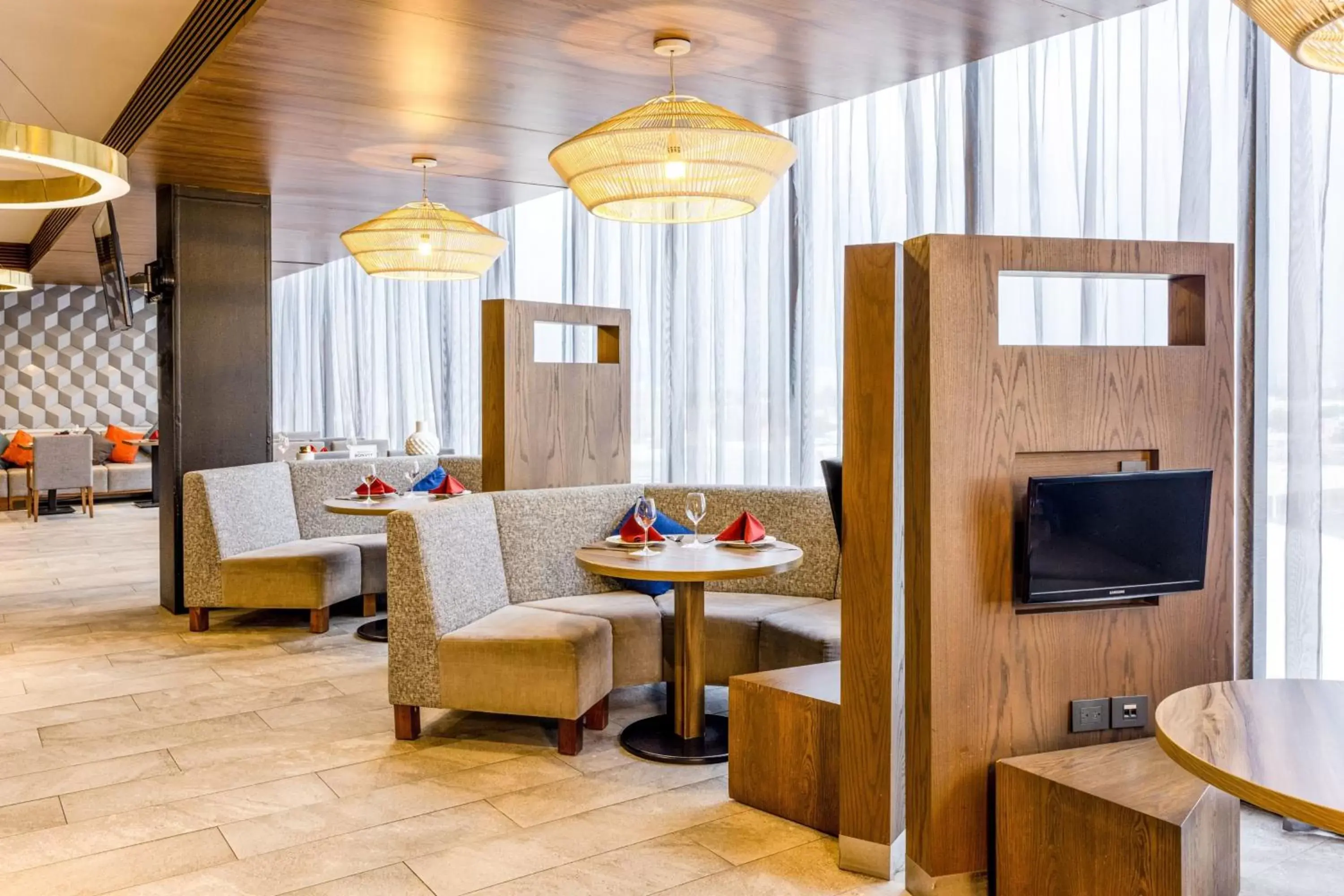 Restaurant/places to eat, Seating Area in Courtyard by Marriott Mexico City Vallejo