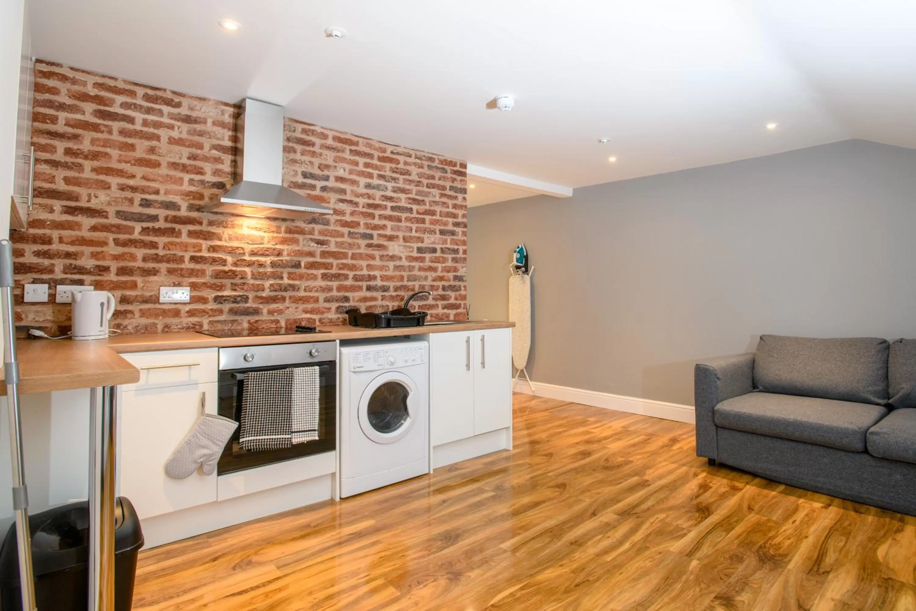 Kitchen/Kitchenette in 1 King Size Bed Cathedral View 1 Apartment