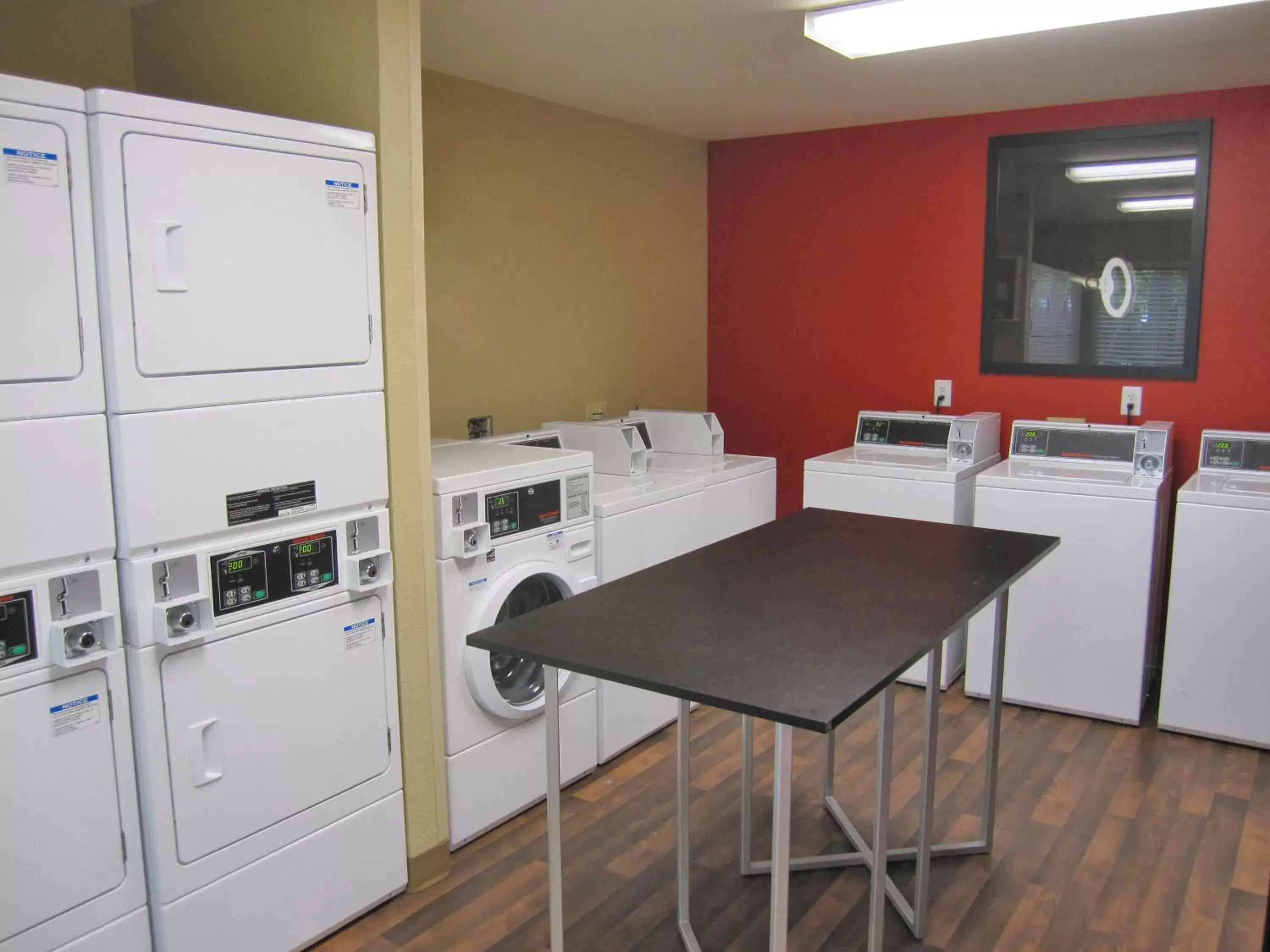 Other, Kitchen/Kitchenette in Extended Stay America Suites - Portland - Beaverton
