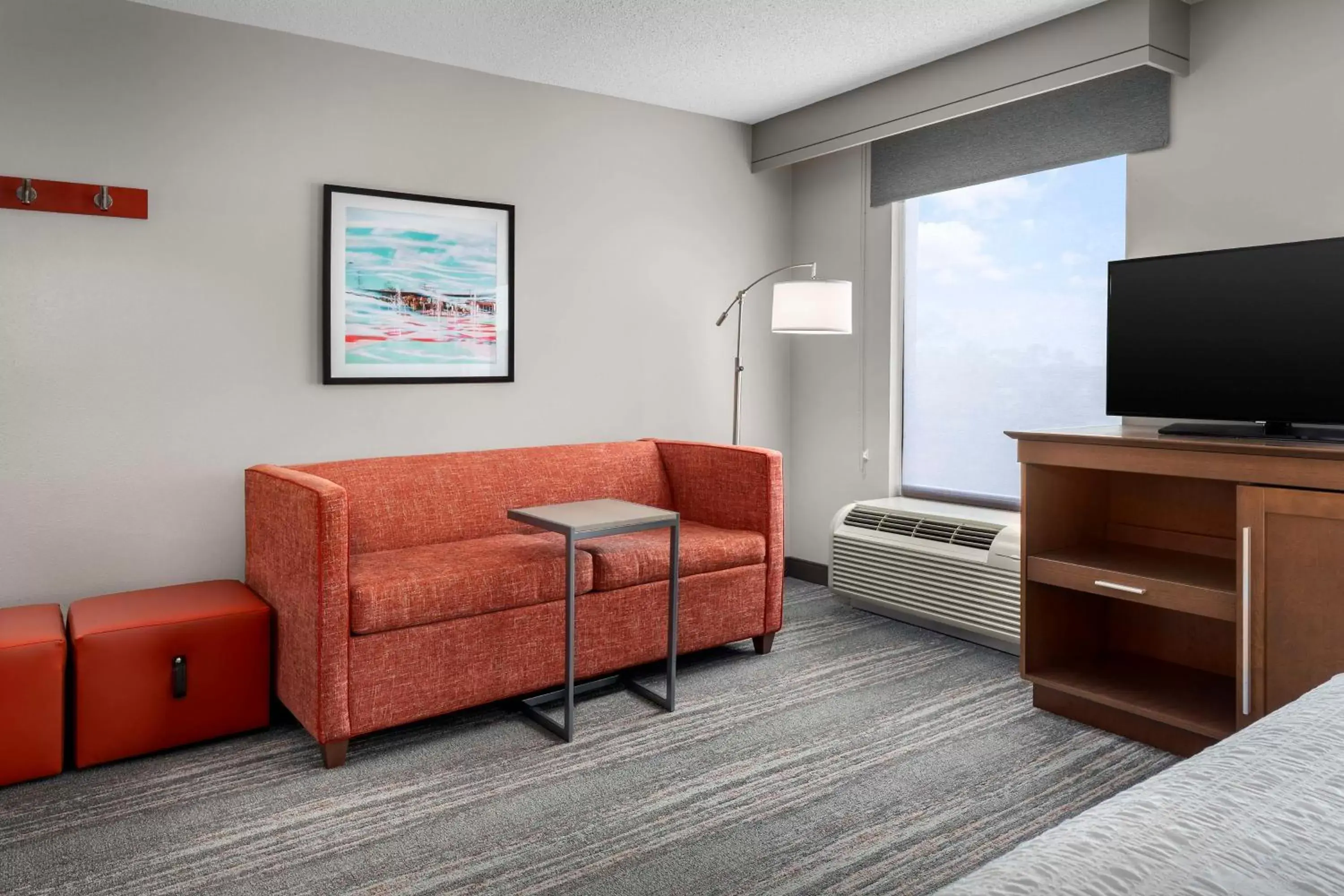 Living room, Seating Area in Hampton Inn & Suites at Lake Mary Colonial Townpark