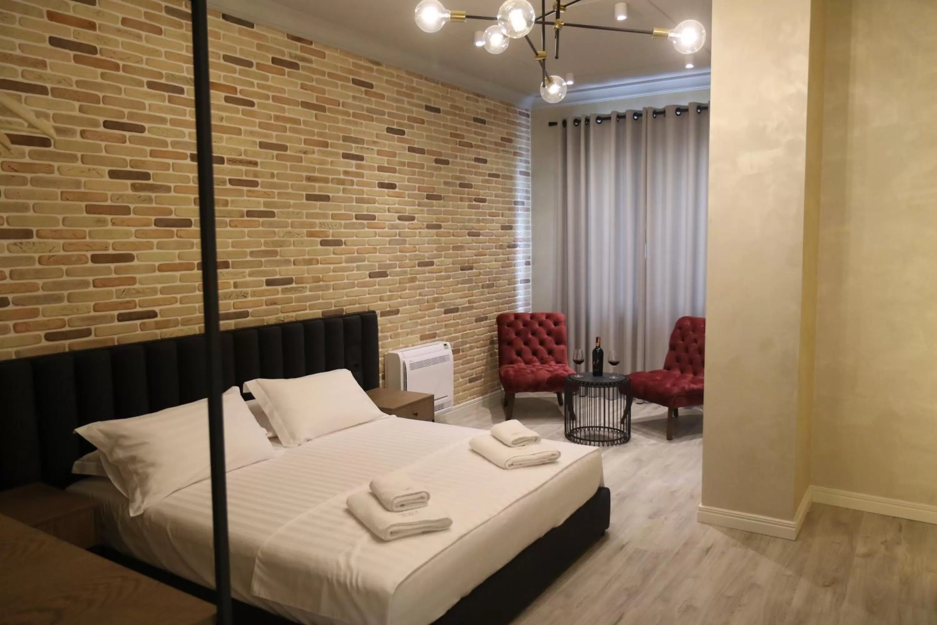 Bed in Ardenica Boutique Hotel