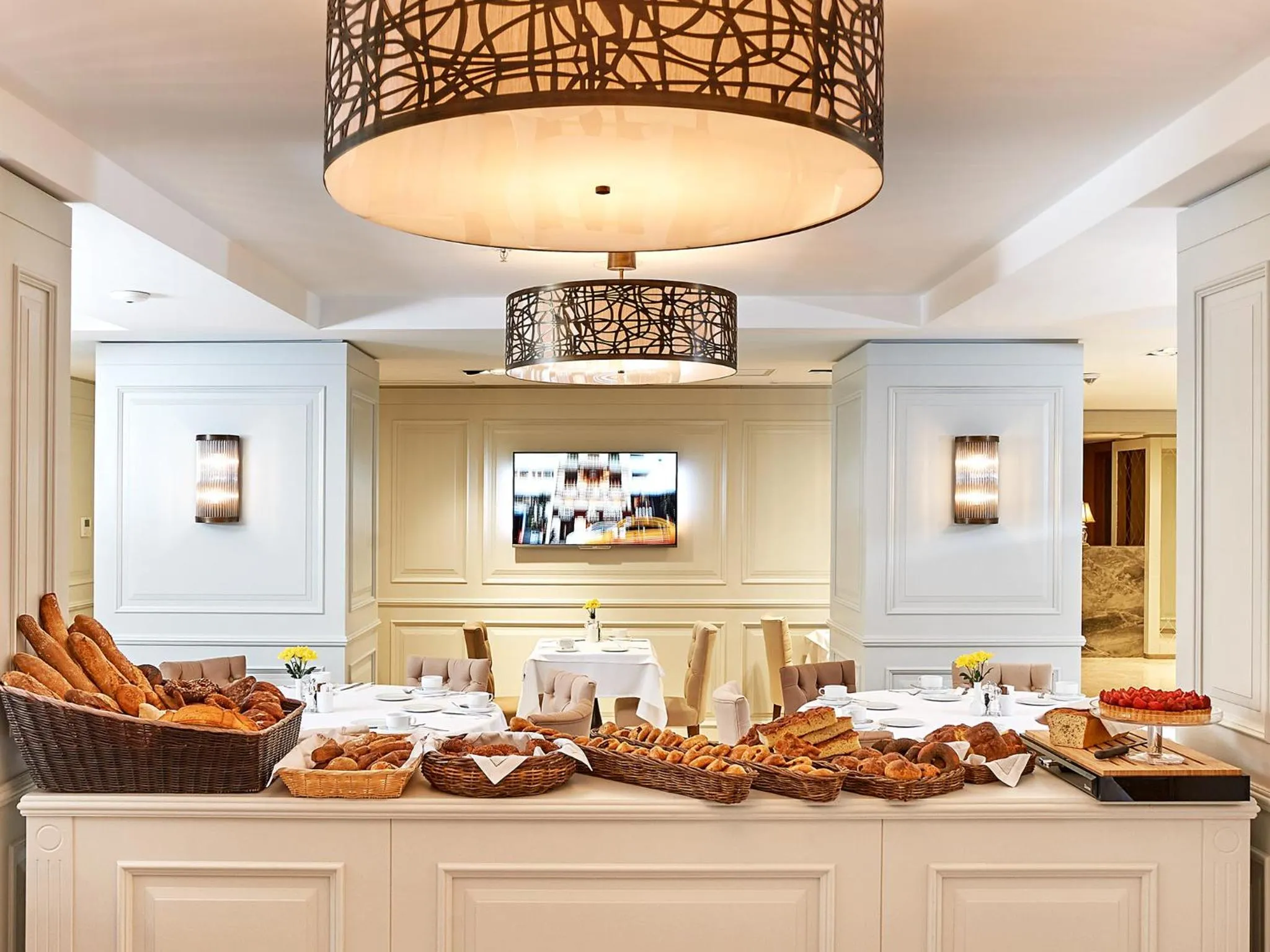 Continental breakfast in Renata Boutique Hotel Sisli