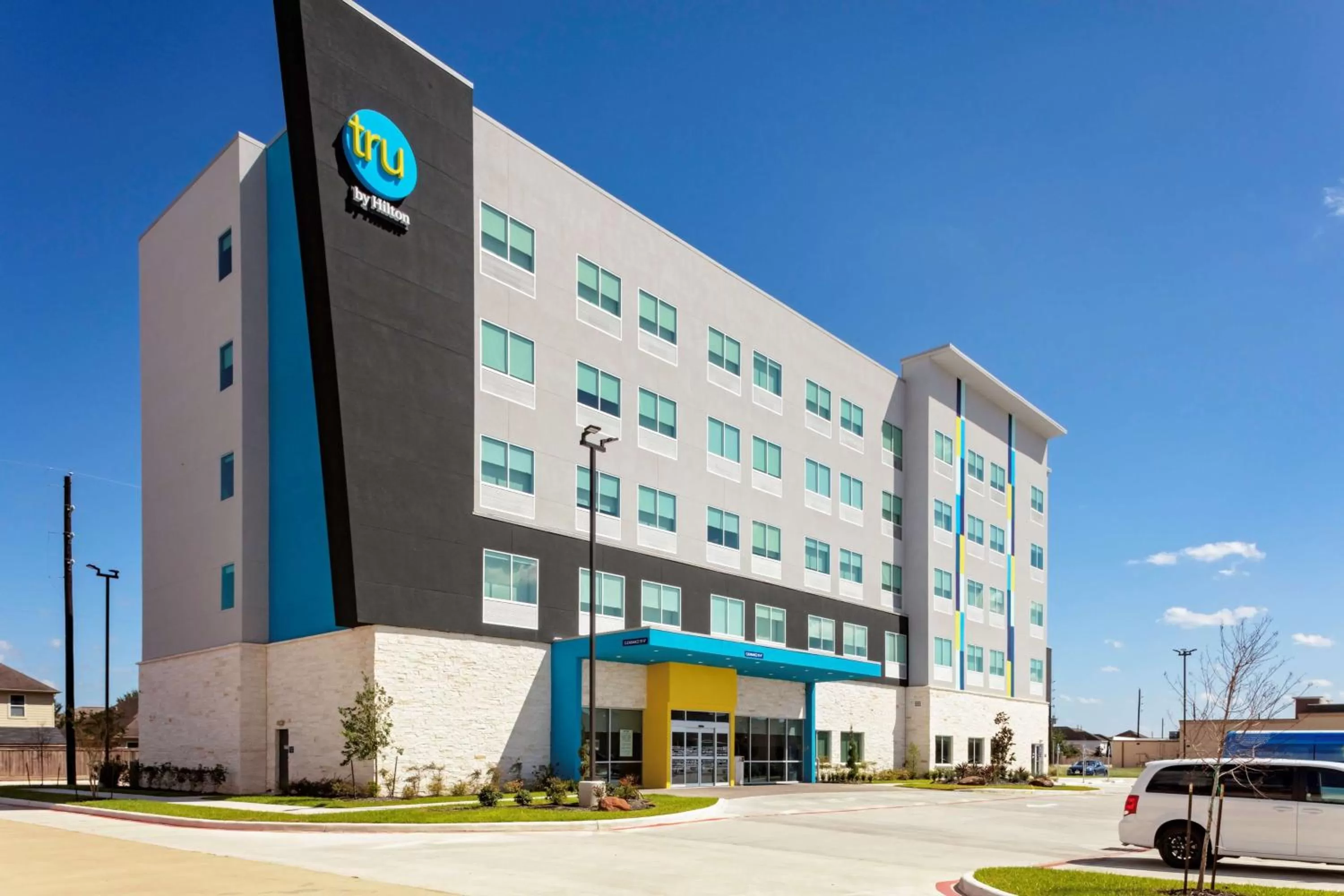 Property building in Tru By Hilton Cypress Houston TX
