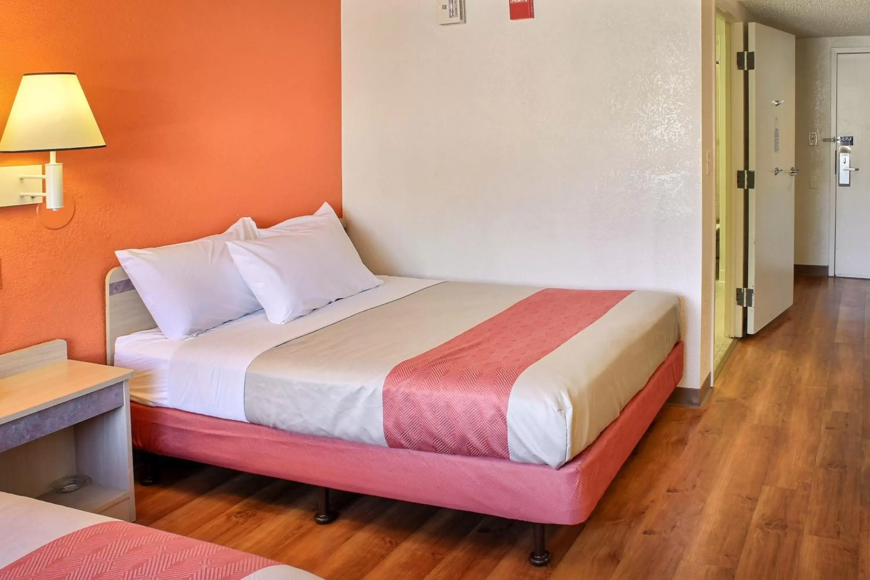 Bedroom, Bed in Motel 6-San Simeon, CA - Hearst Castle Area