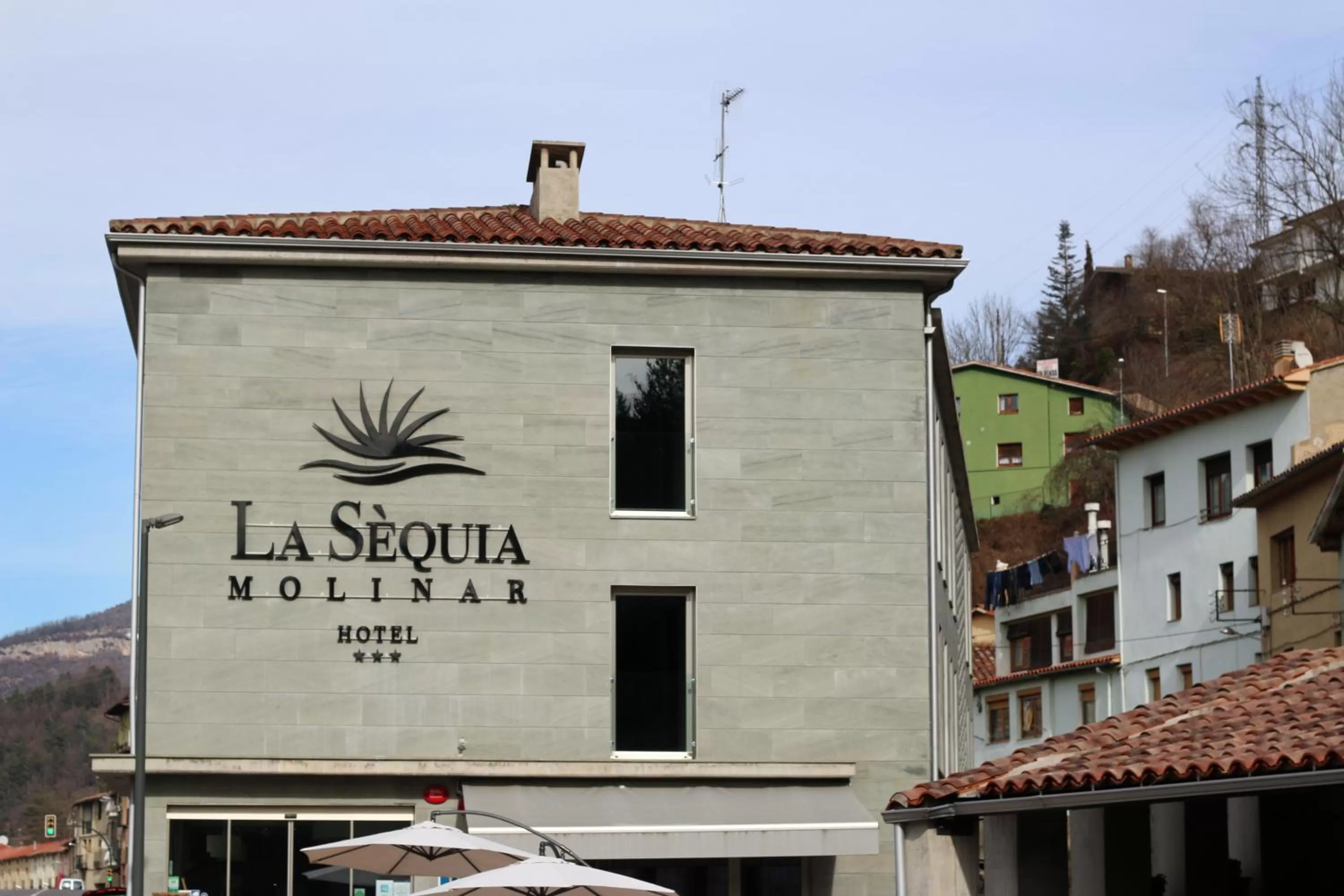 Property building in Hotel La Sèquia Molinar