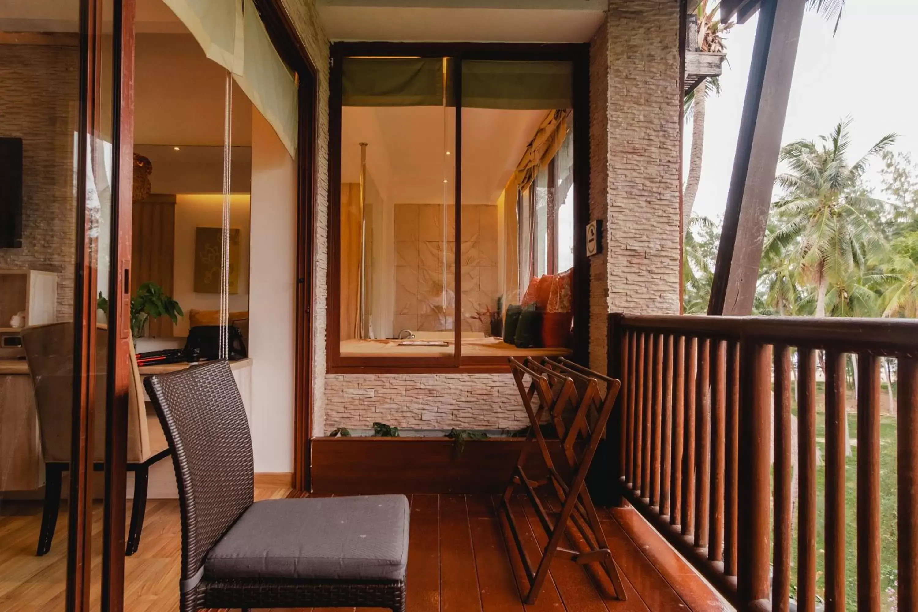 Balcony/Terrace in Dhevan Dara Beach Villa Kuiburi