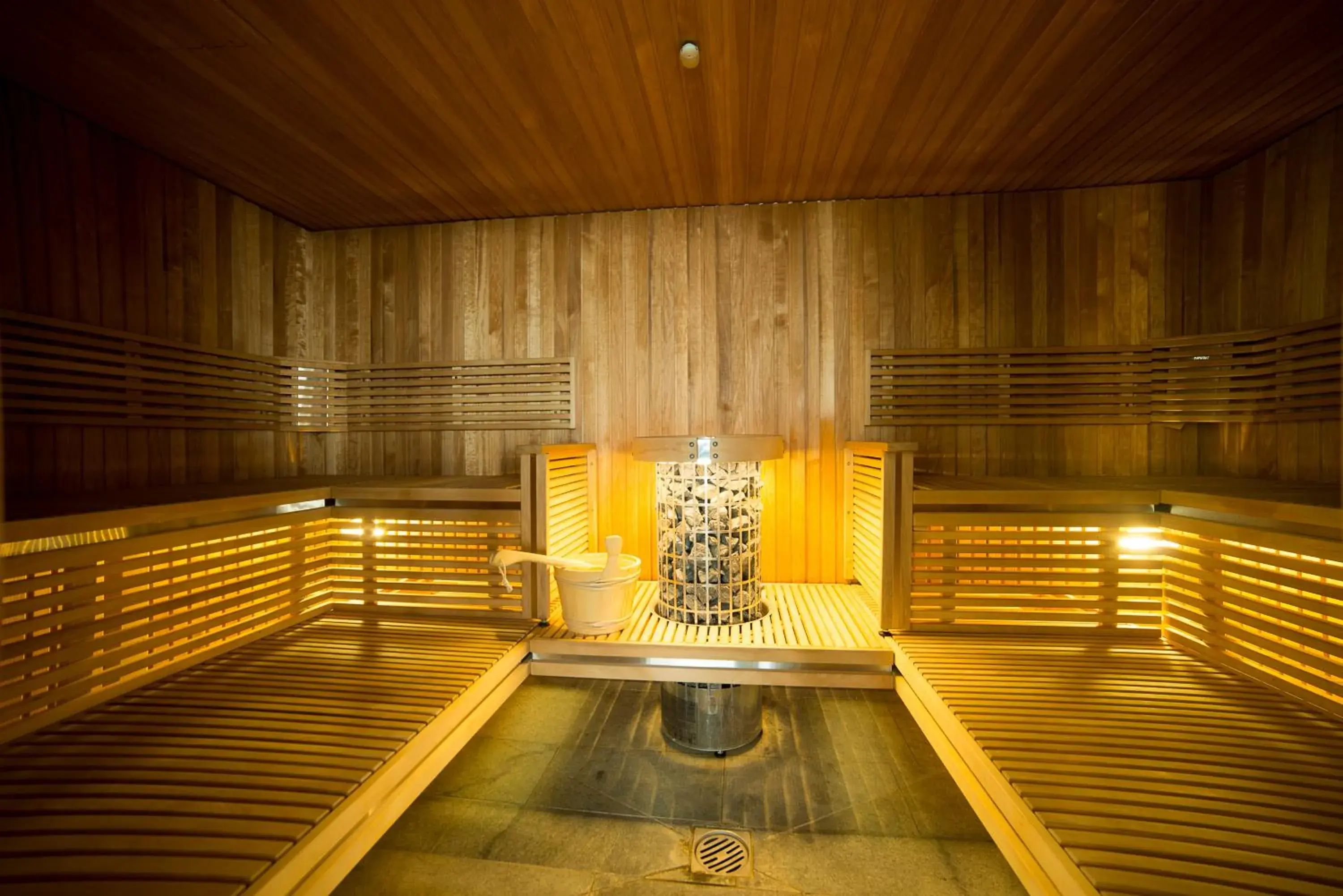 Sauna in Hotel Des Trois Couronnes & Spa - The Leading Hotels of the World