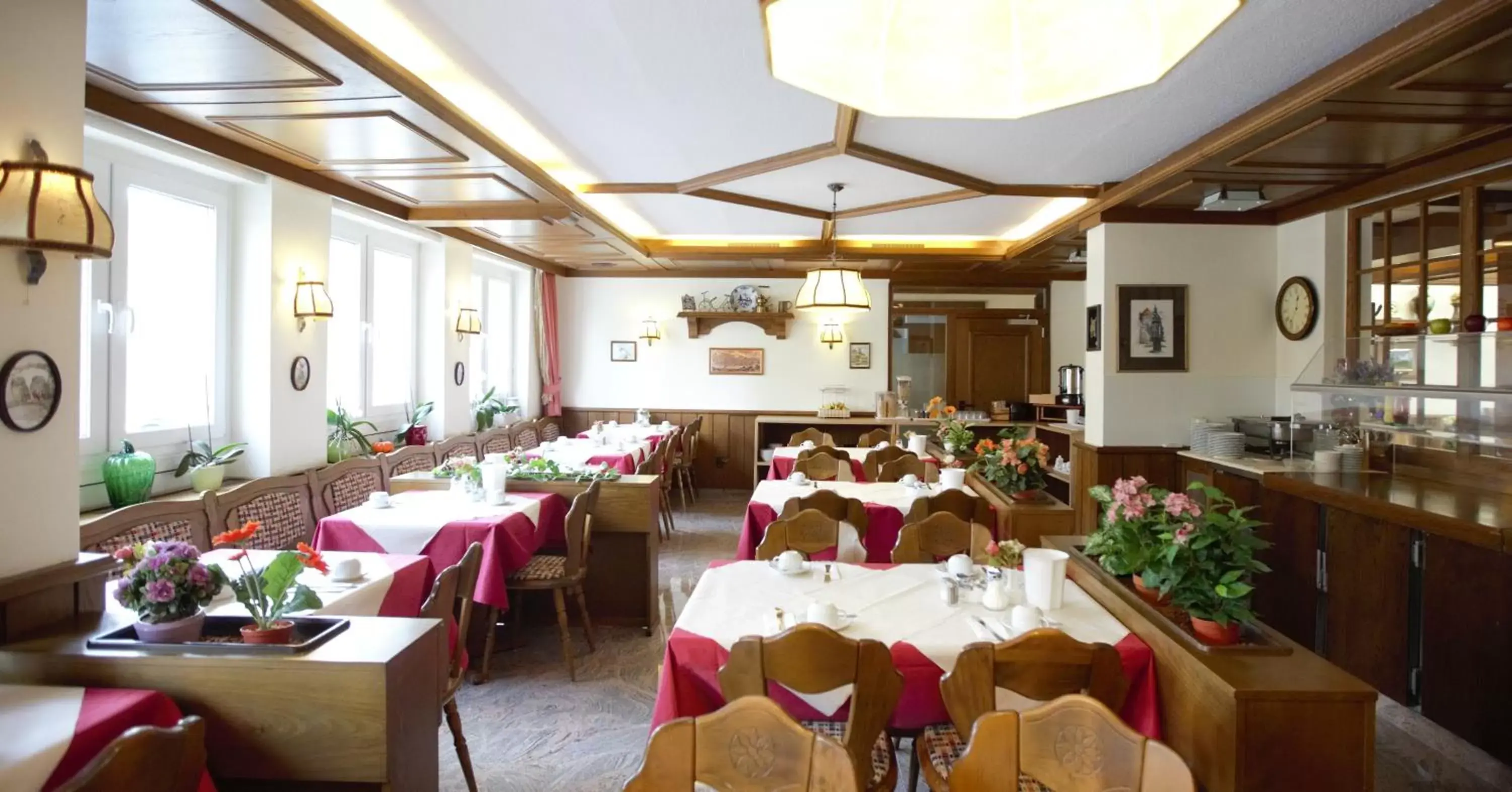 Restaurant/Places to Eat in Airport Hotel Walldorf