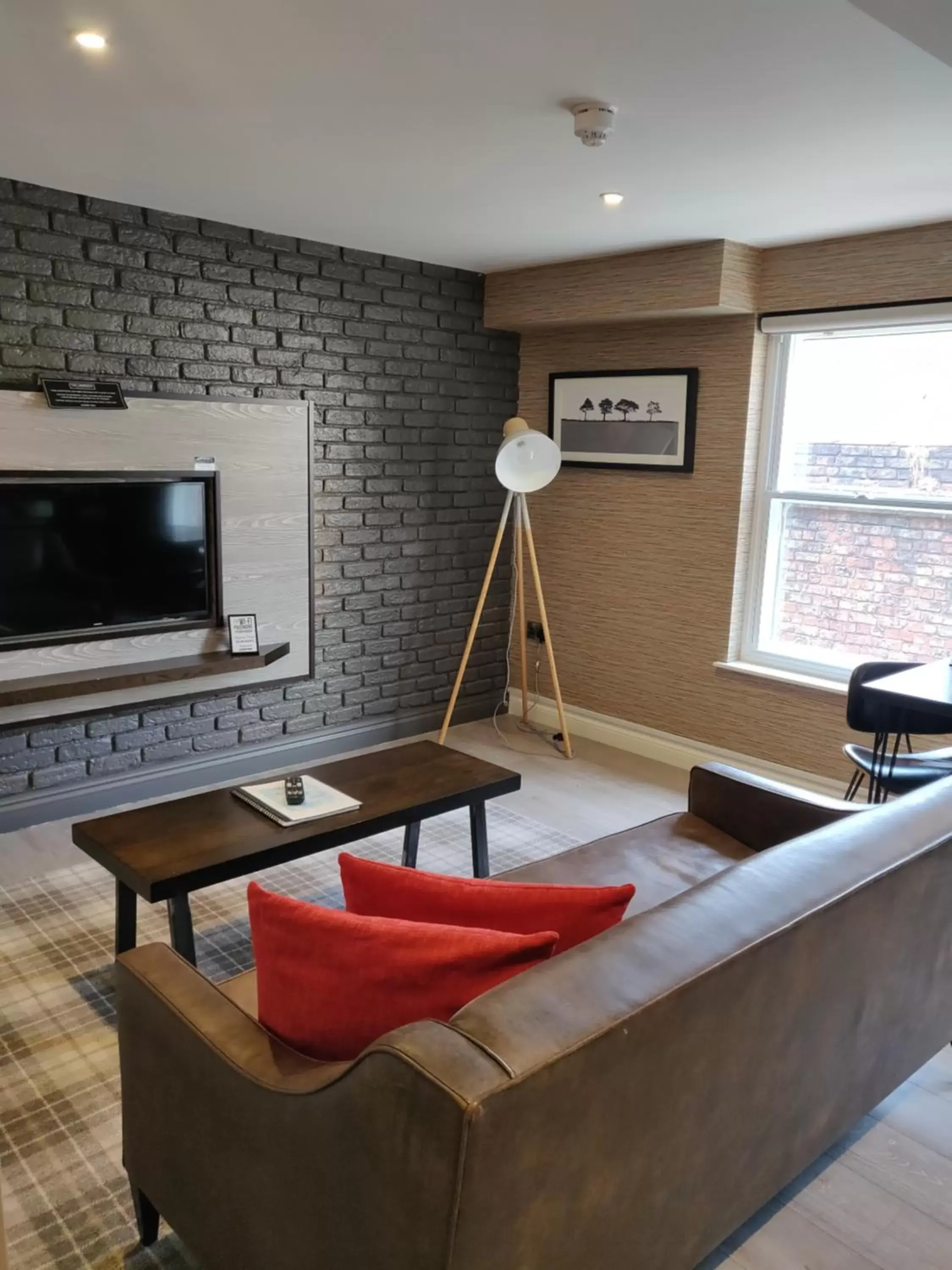 Kitchen or kitchenette, Seating Area in The Lawrance Luxury Aparthotel - York