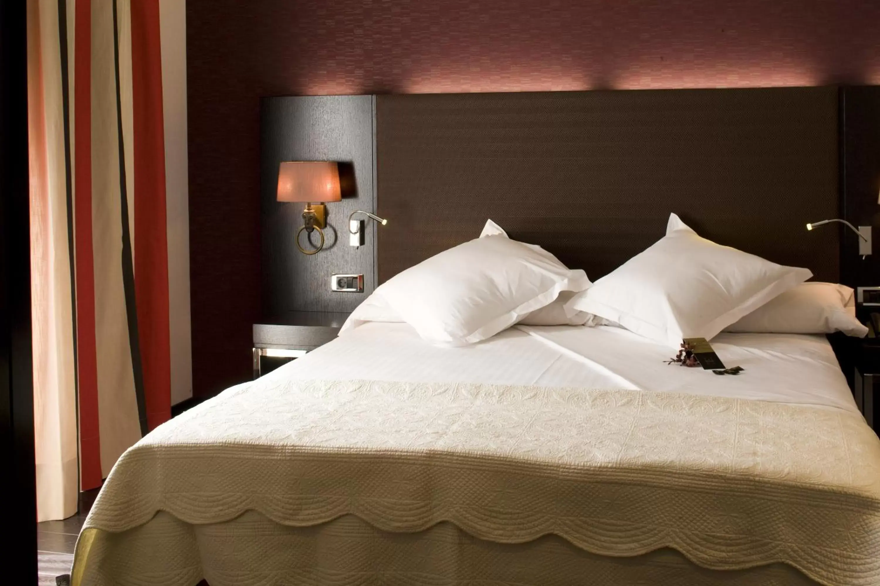 Bedroom, Bed in Hotel Boutique Gareus