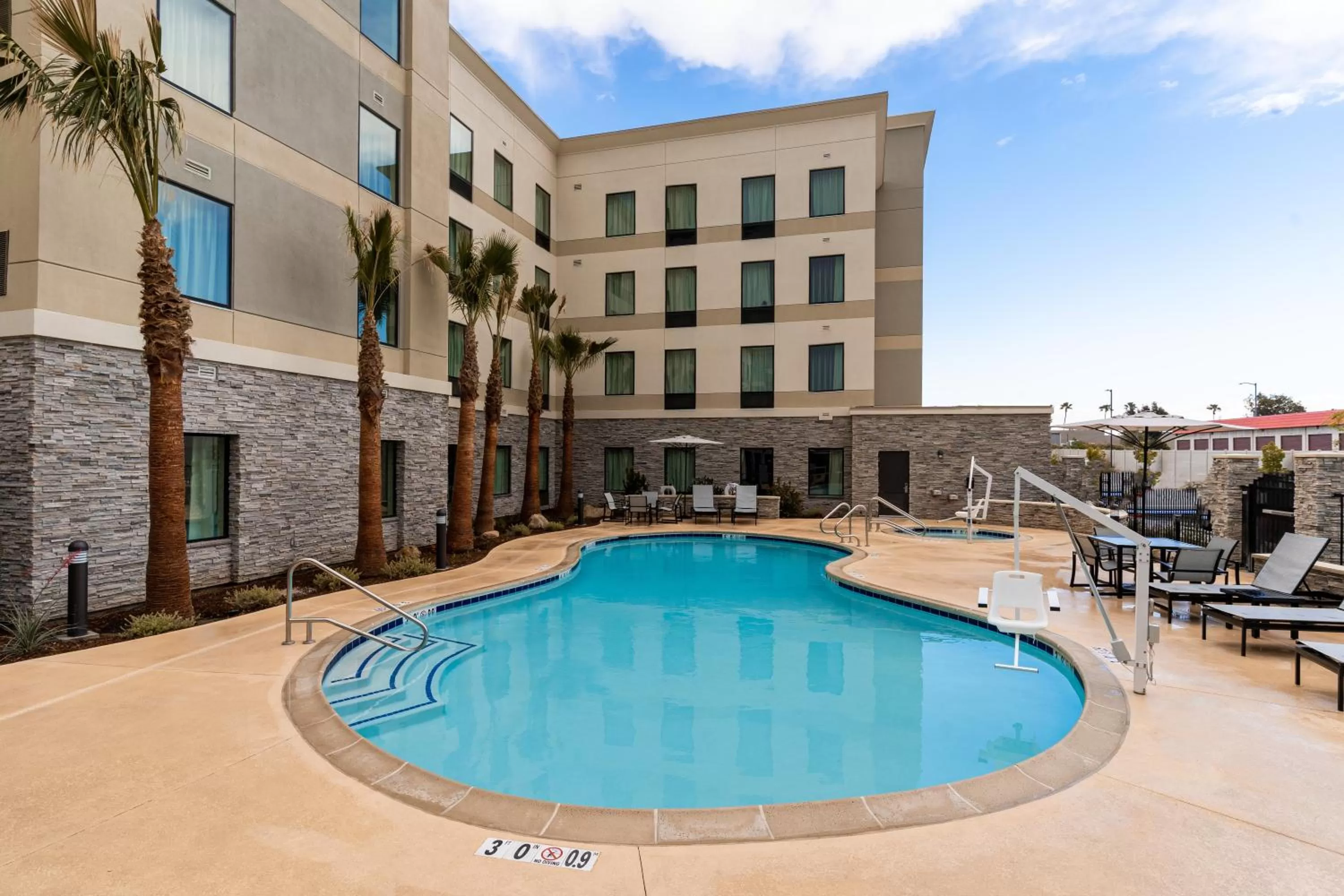Swimming pool in Staybridge Suites - Temecula - Wine Country by IHG
