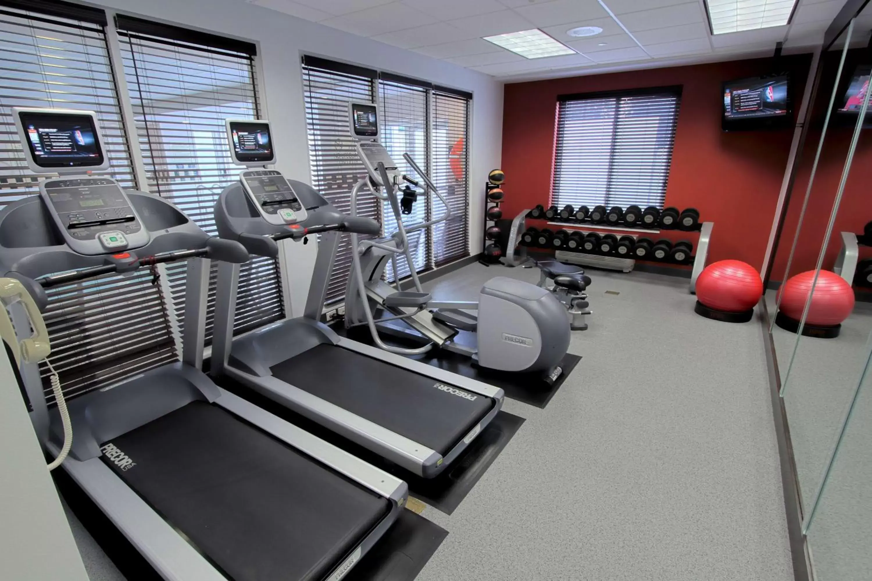 Fitness centre/facilities, Fitness Center/Facilities in Hilton Garden Inn Westbury