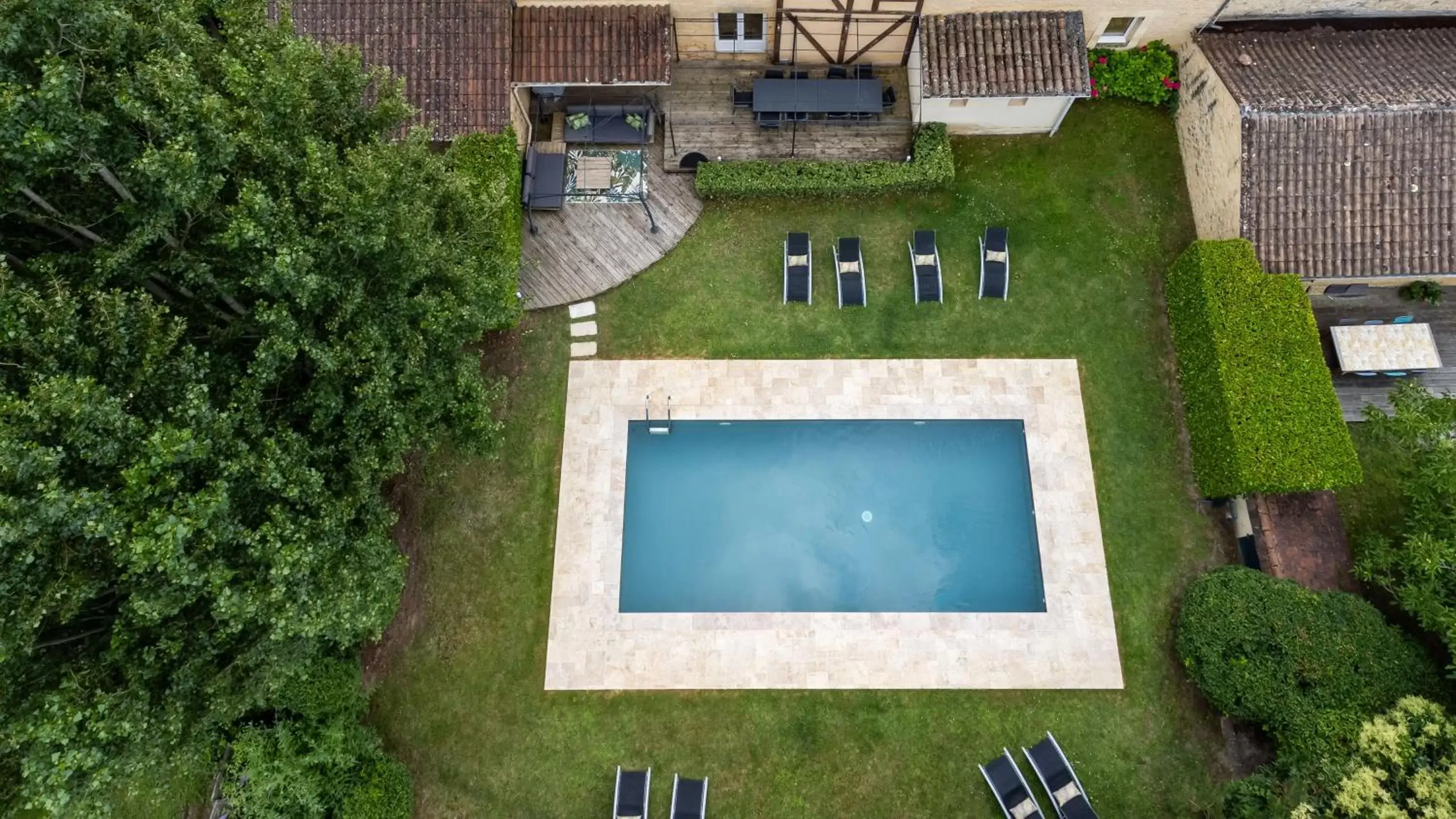Swimming pool, Pool View in Le Clos Vallis