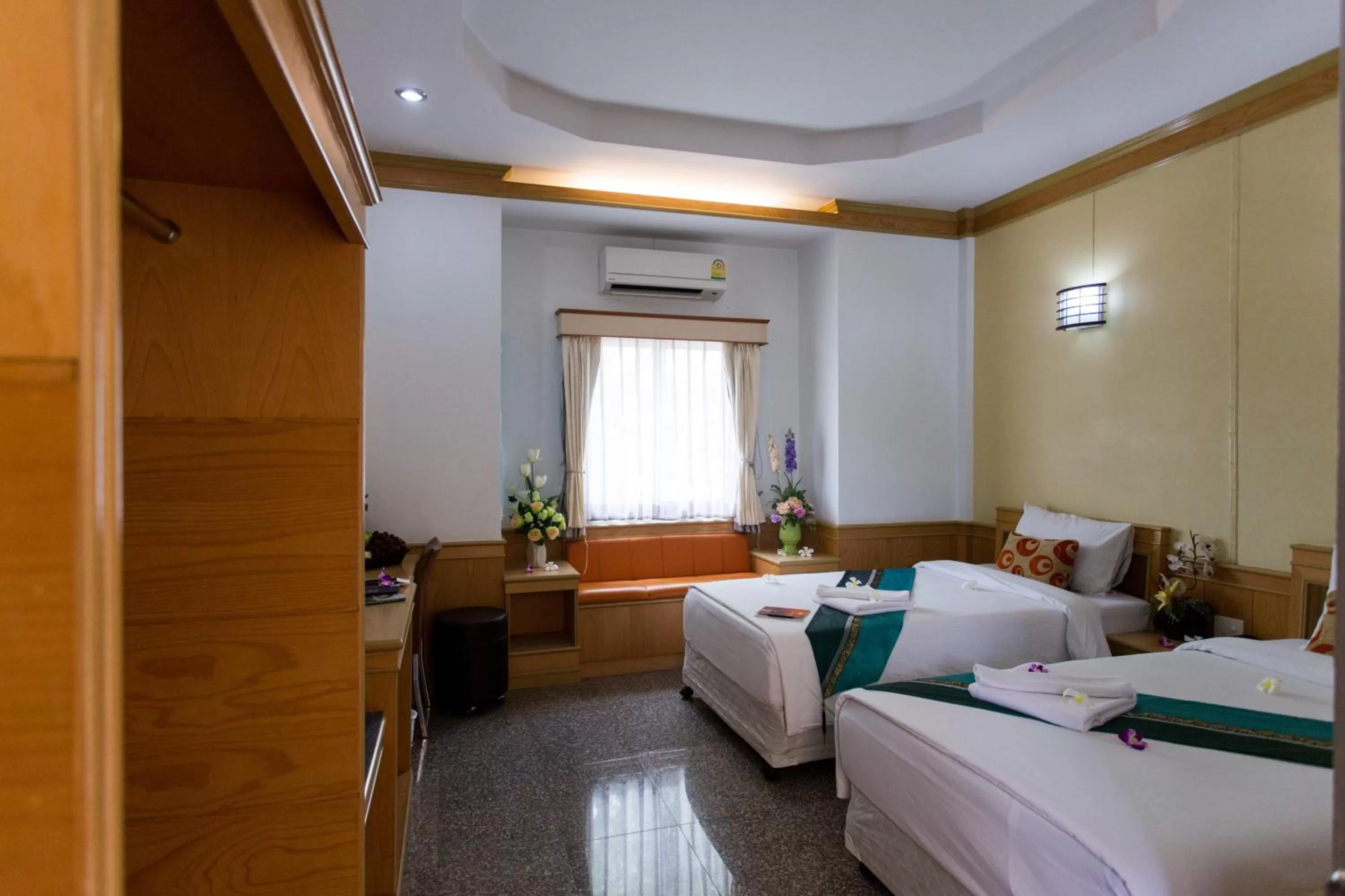 Bed in Boom Forest Hotel