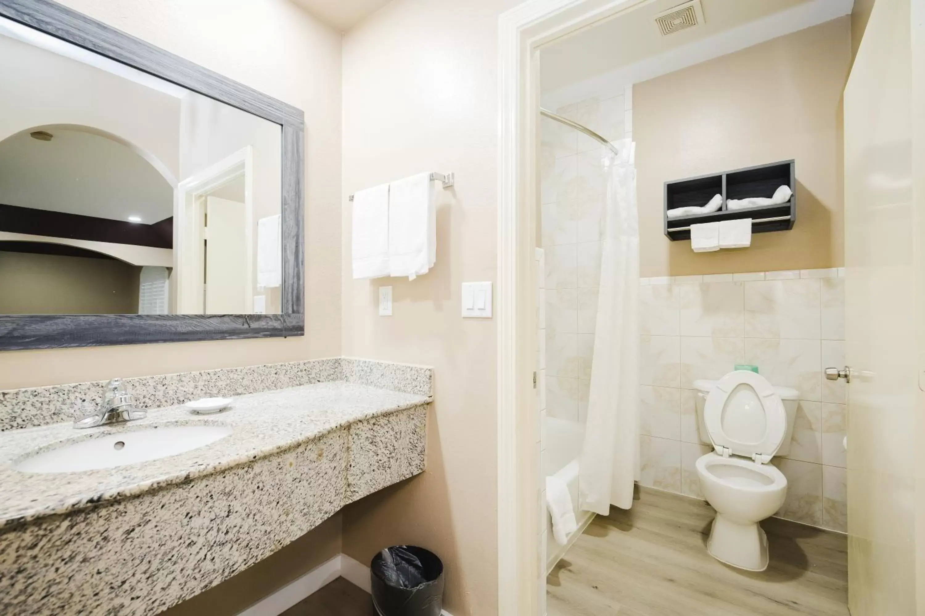 Shower, Bathroom in Sapphire Inn & Suites