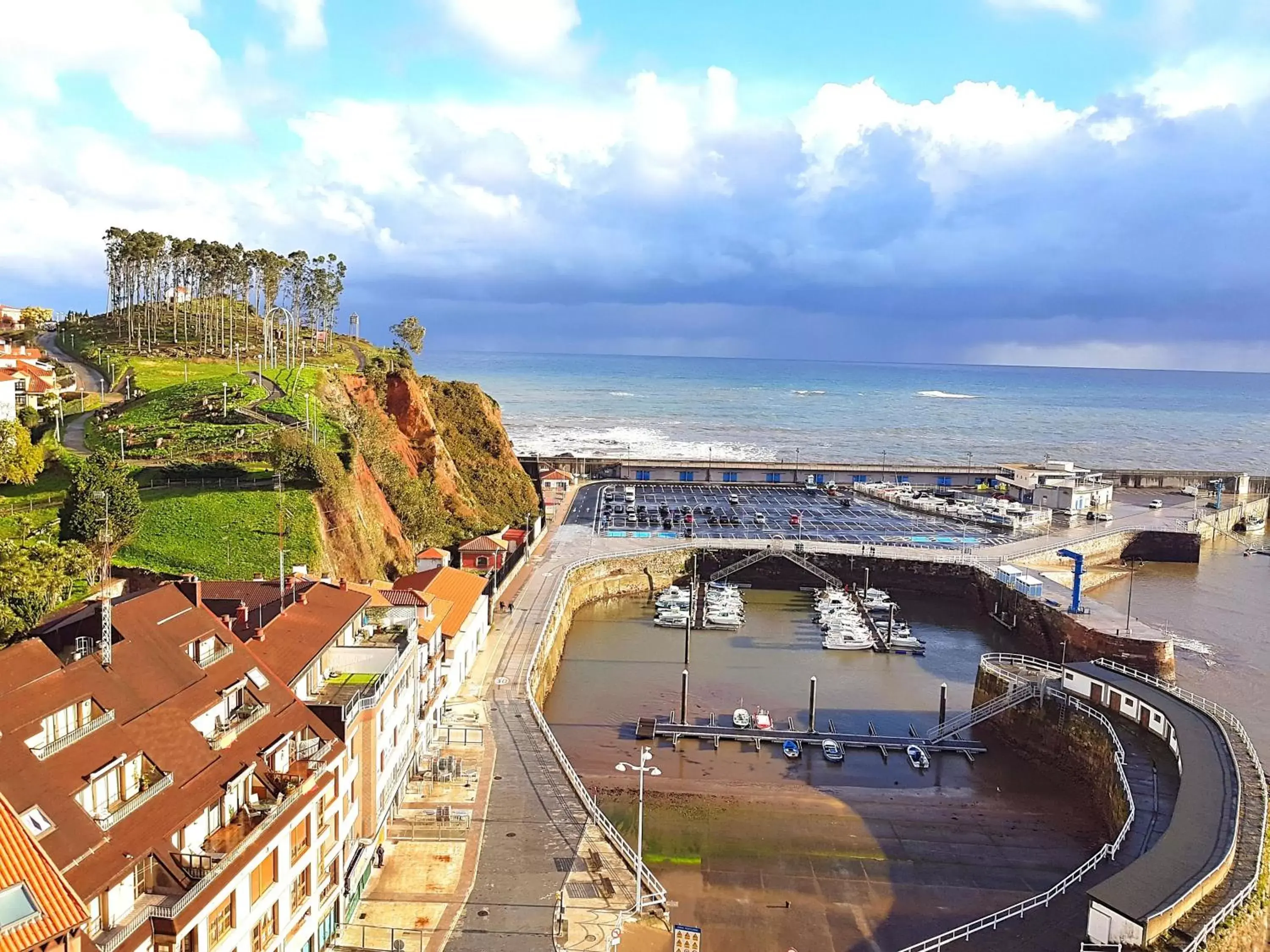 Bird's eye view, Bird's-eye View in Hotel Faranda Marsol Candás