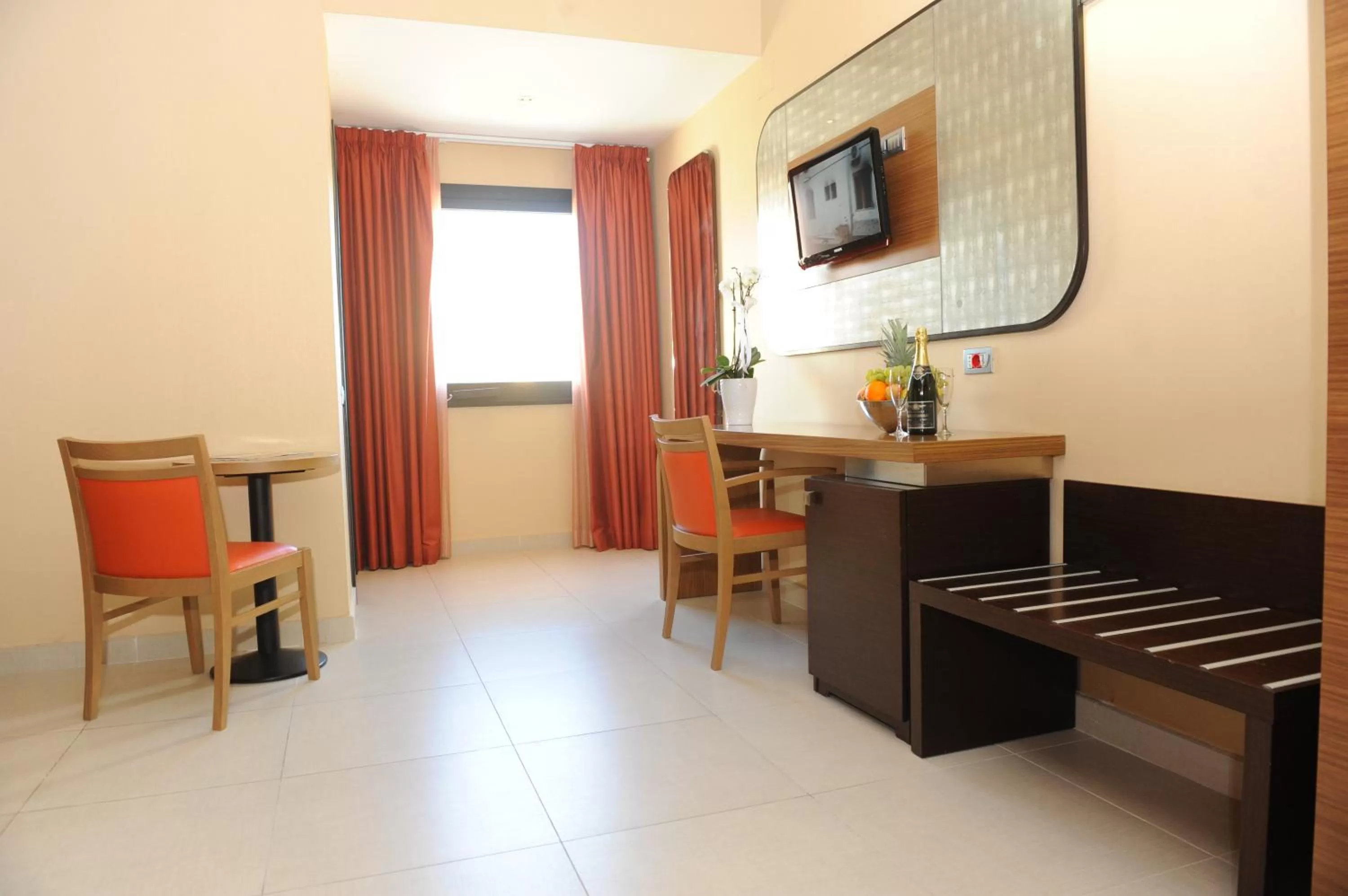 Photo of the whole room in Hotel Ristorante La Campagnola