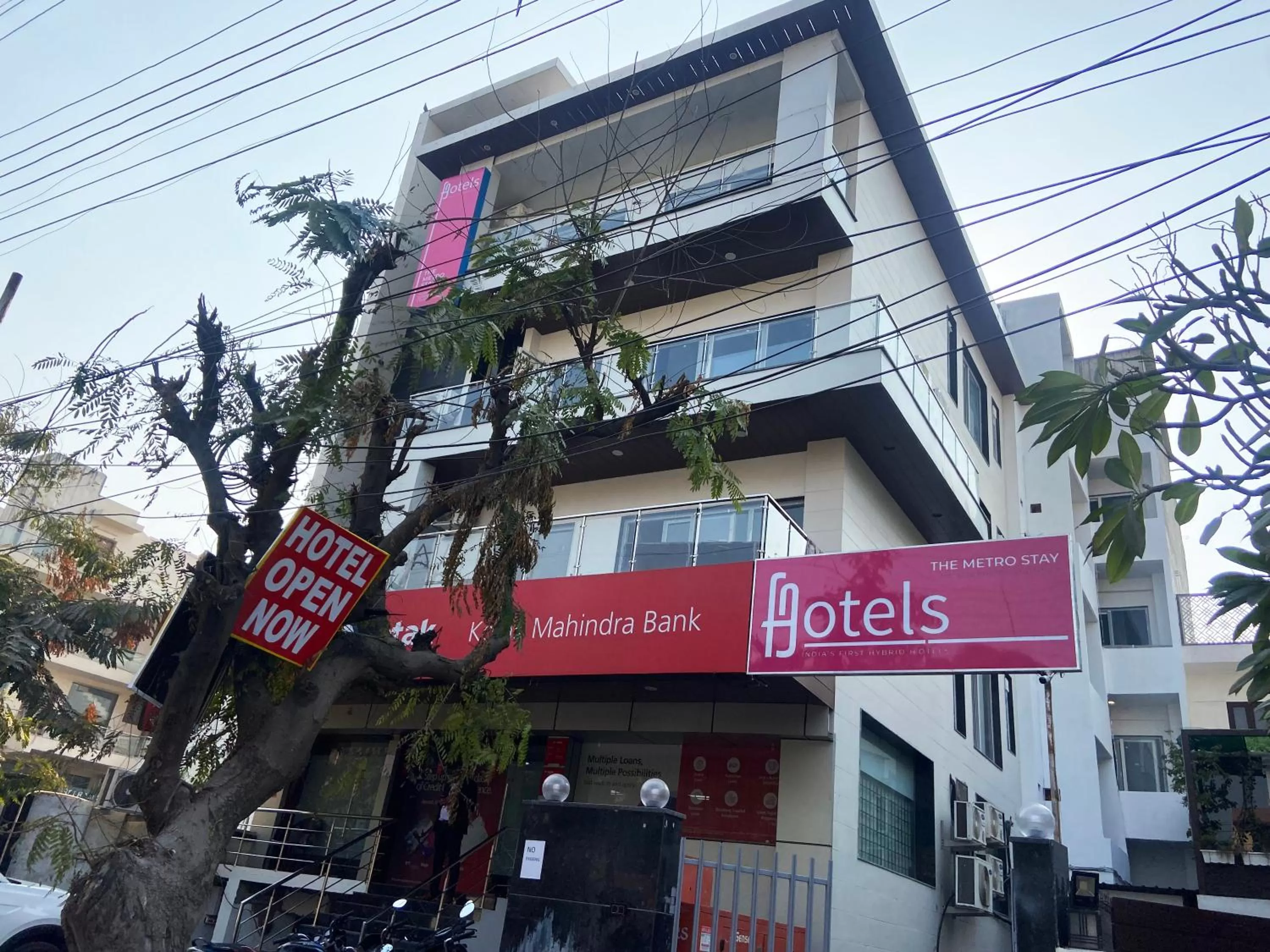 Property Building in The Metro Stay By F9 Hotels-Near Sector 18 Metro Station Noida
