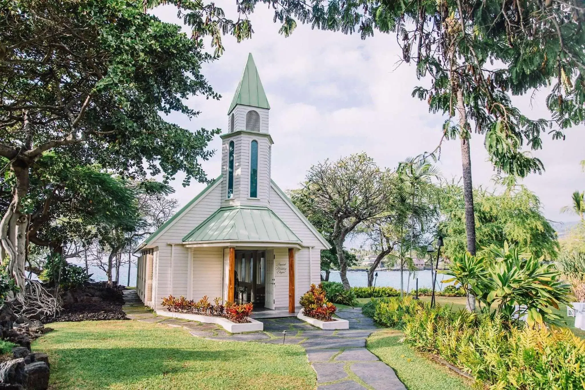 wedding, Property Building in Outrigger Kona Resort and Spa