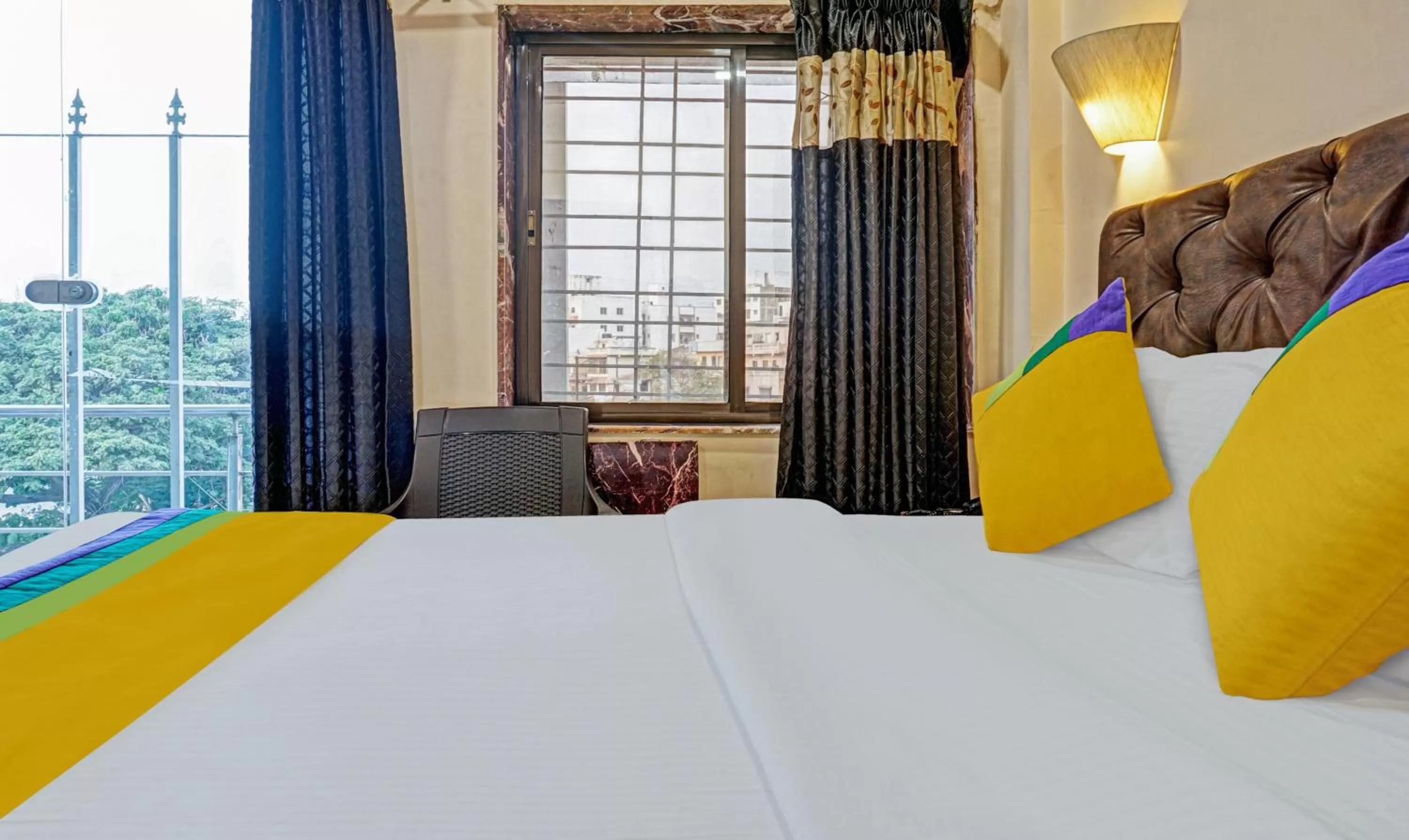 Bedroom, Bed in Itsy By Treebo - Punest