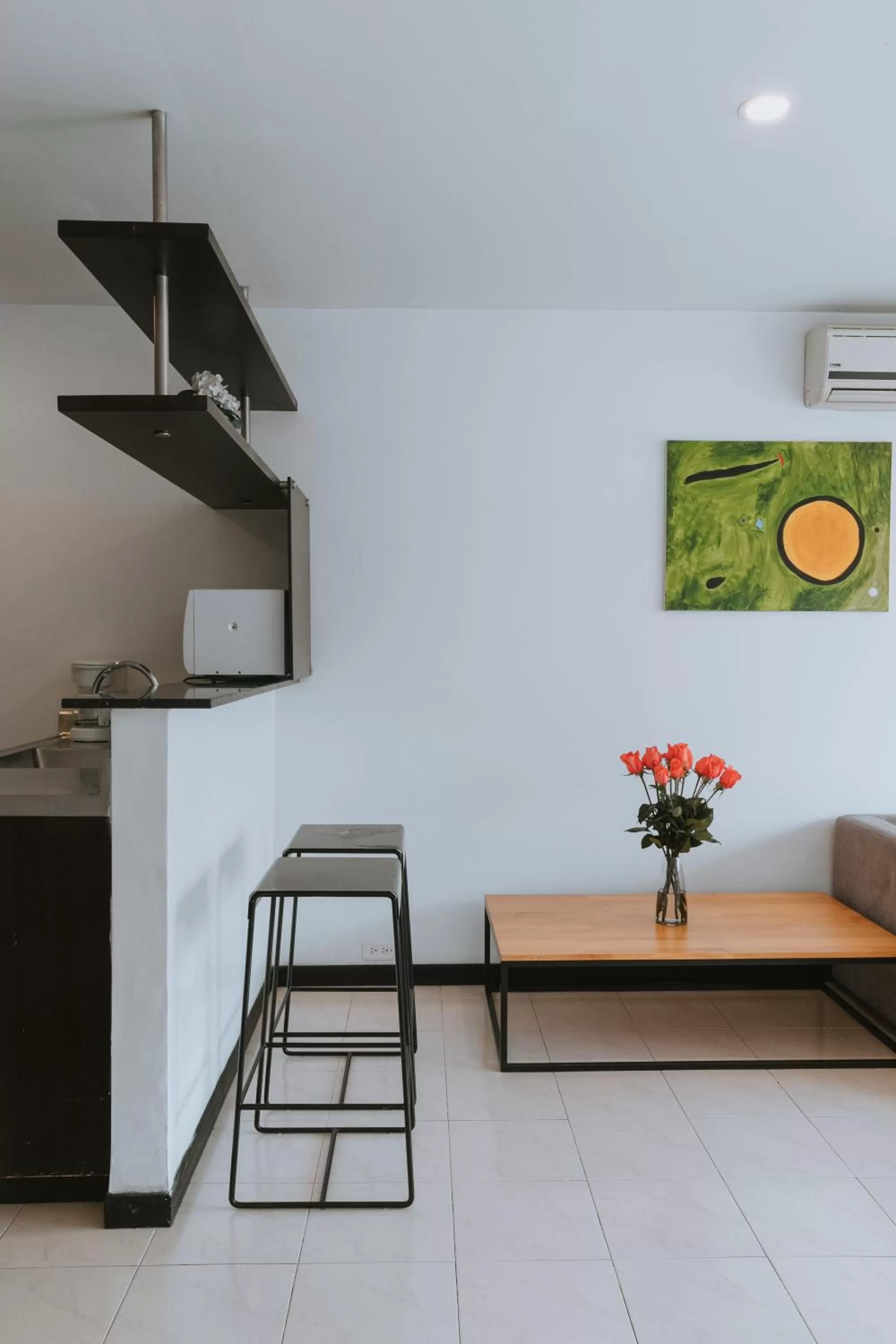 Living room in Travelers Orange Suites