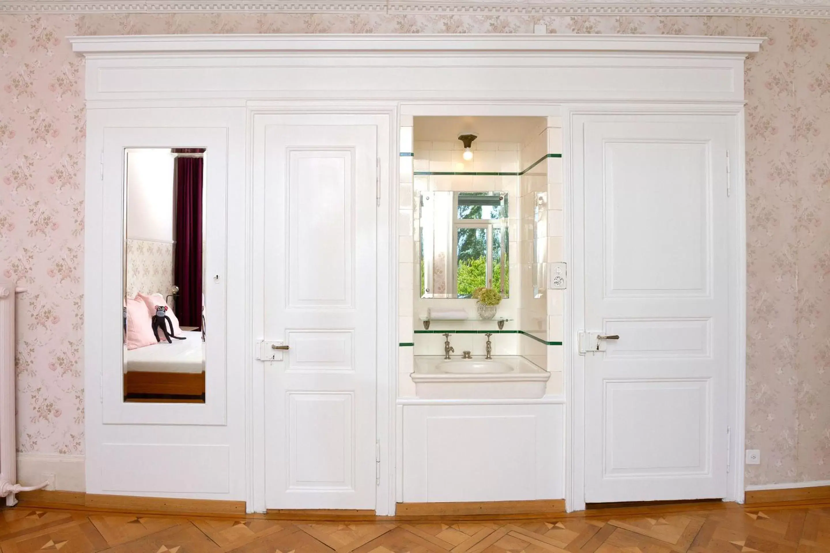 wardrobe in Hotel Beau Séjour Lucerne