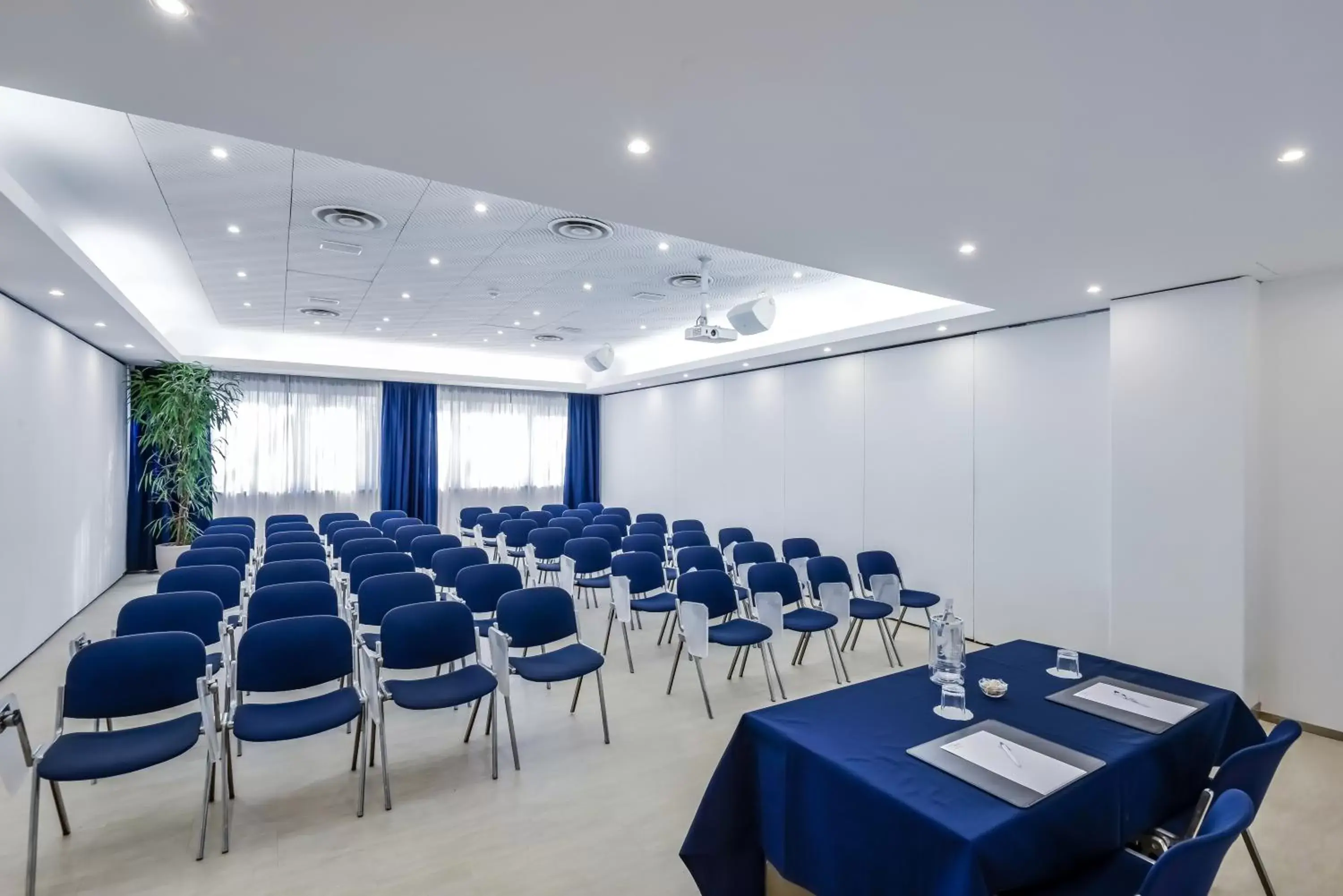 Meeting/conference room in Hotel Bologna Airport
