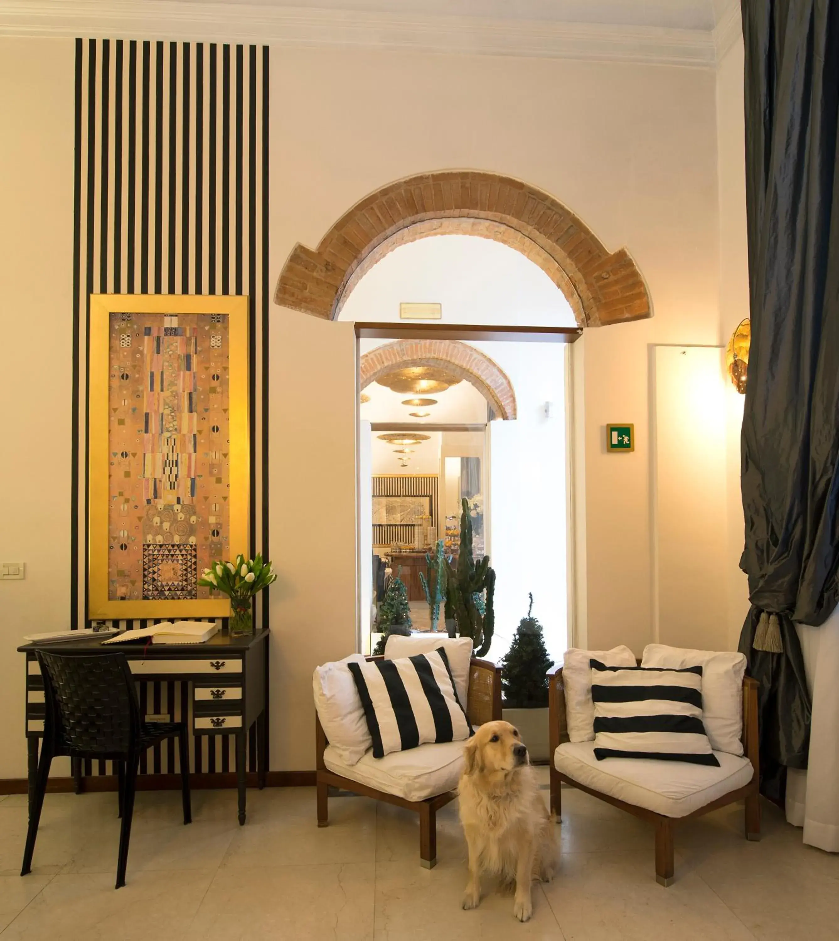 Pets, Seating Area in De La Pace- Sure Hotel Collection by Best Western