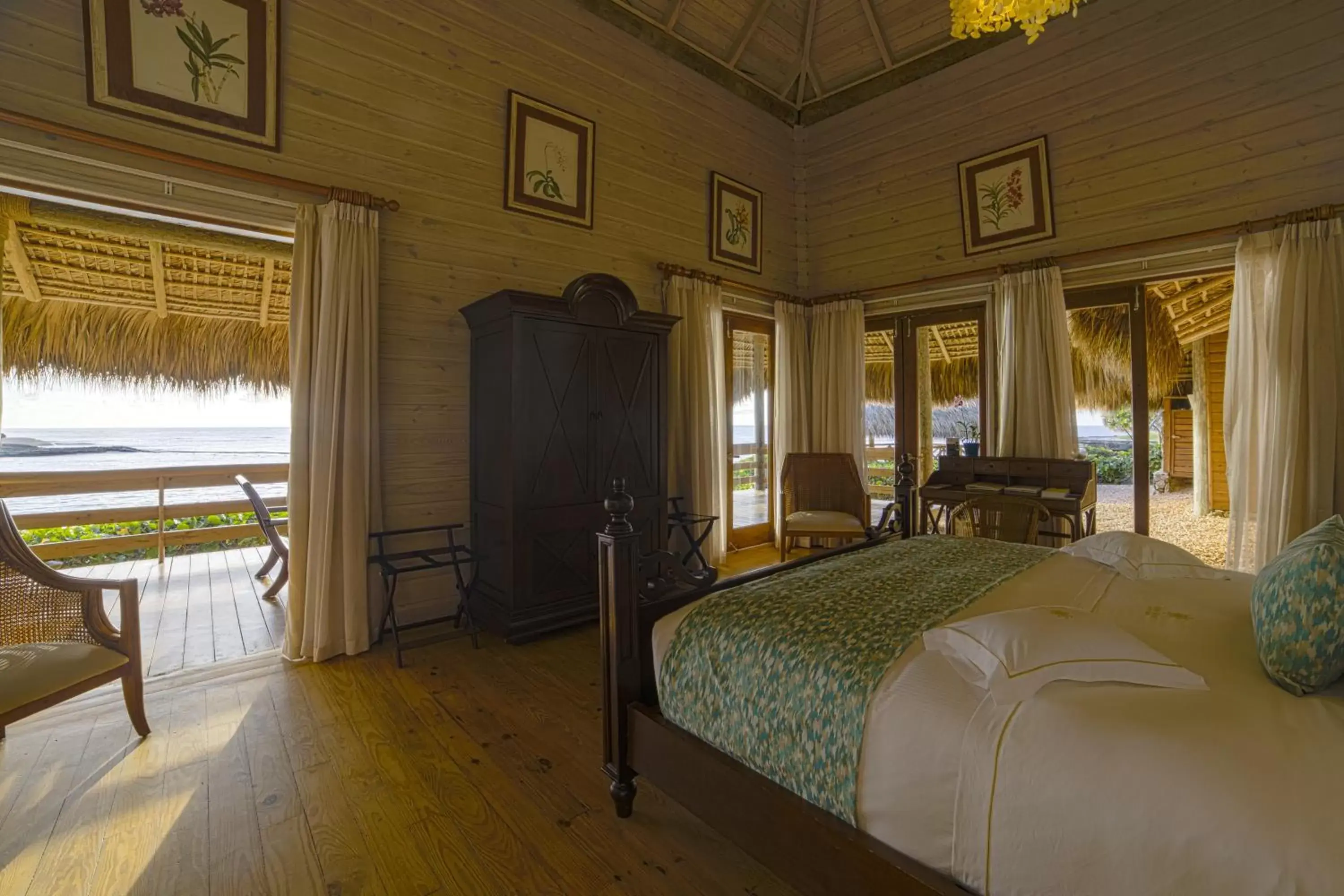 Bedroom, Bed in Eden Roc Cap Cana Bedroom, Bed in Eden Roc Cap Cana