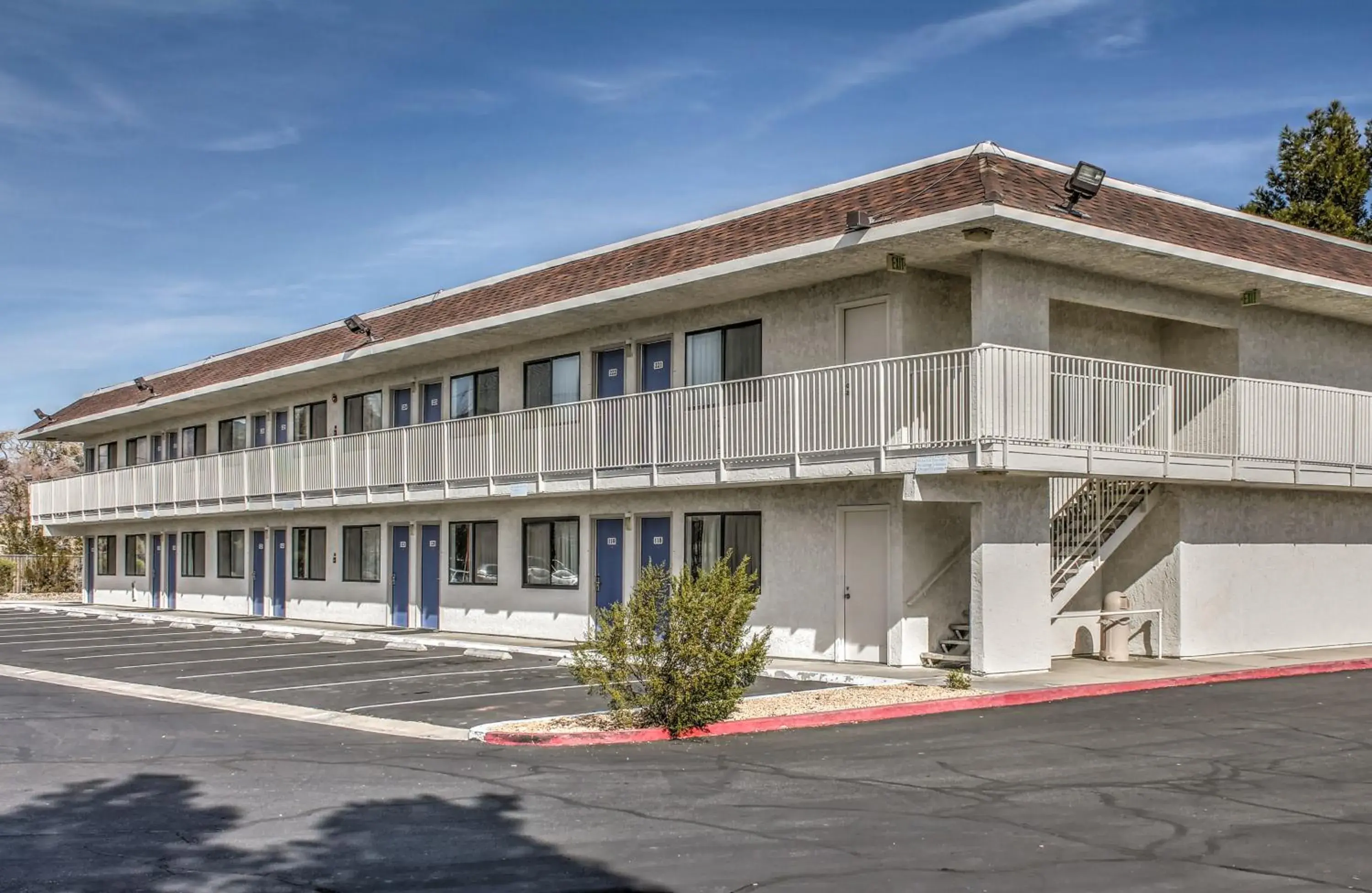 Facade/entrance, Property Building in Motel 6 Mojave, CA