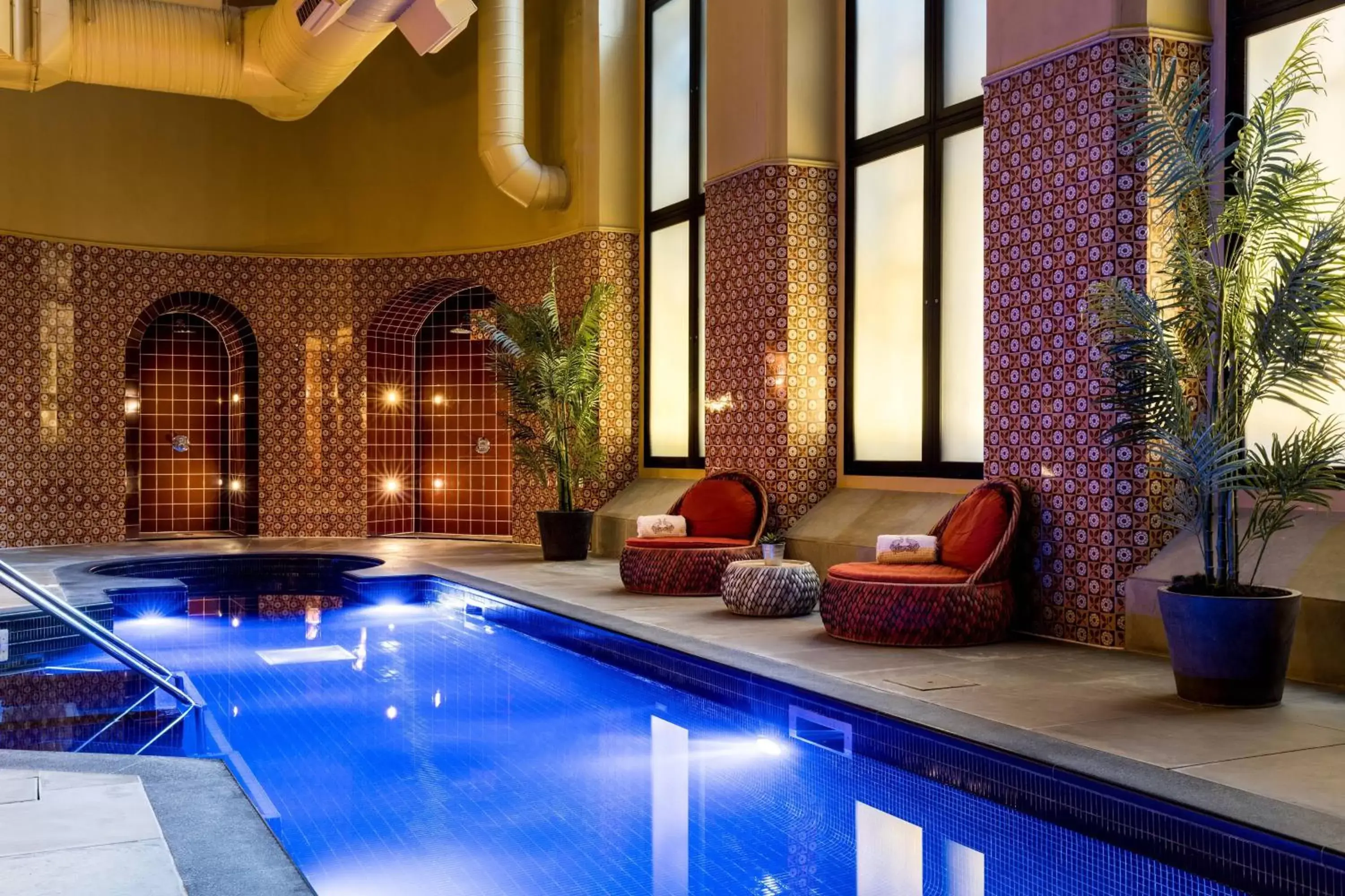 Swimming Pool in St. Pancras Renaissance Hotel London