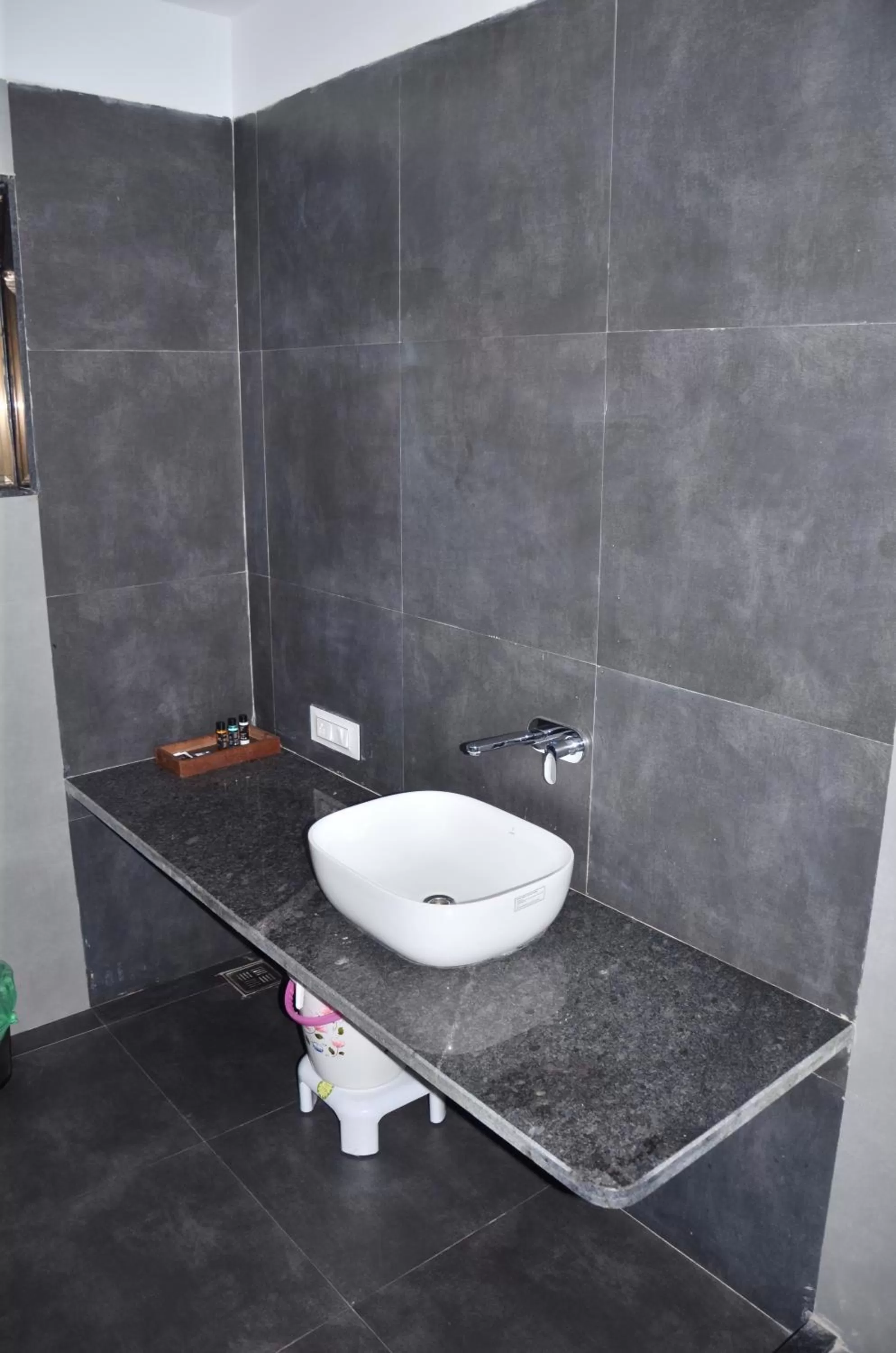 Bathroom in Mountain Breeze Resort, Mahabaleshwar