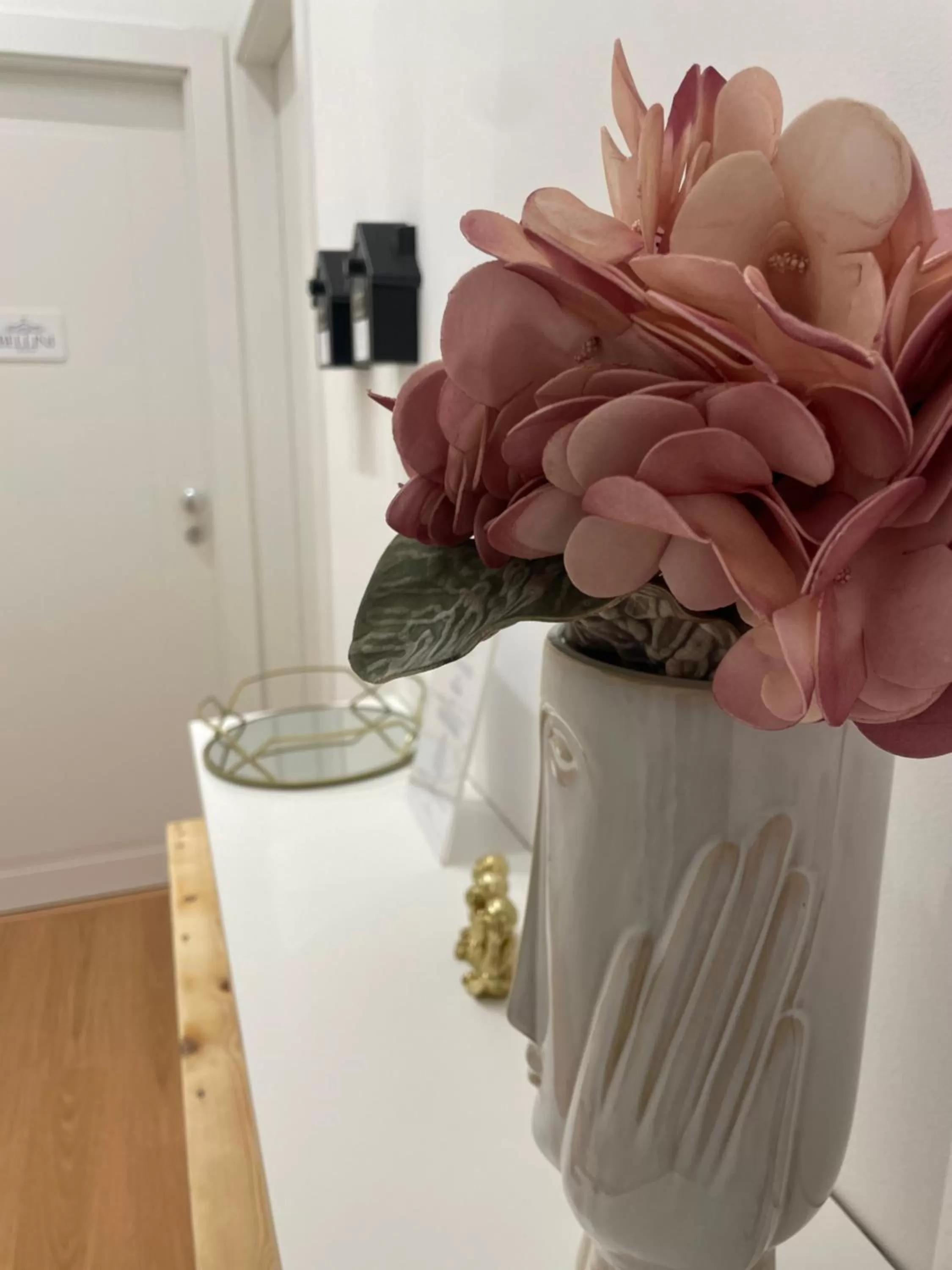 Breakfast in Civicocento Charming Rooms