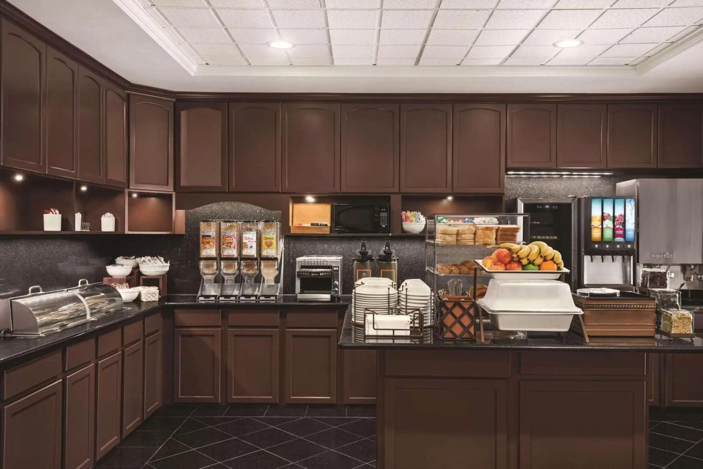 Breakfast, Restaurant/Places to Eat in Country Inn & Suites by Radisson, Schaumburg, IL