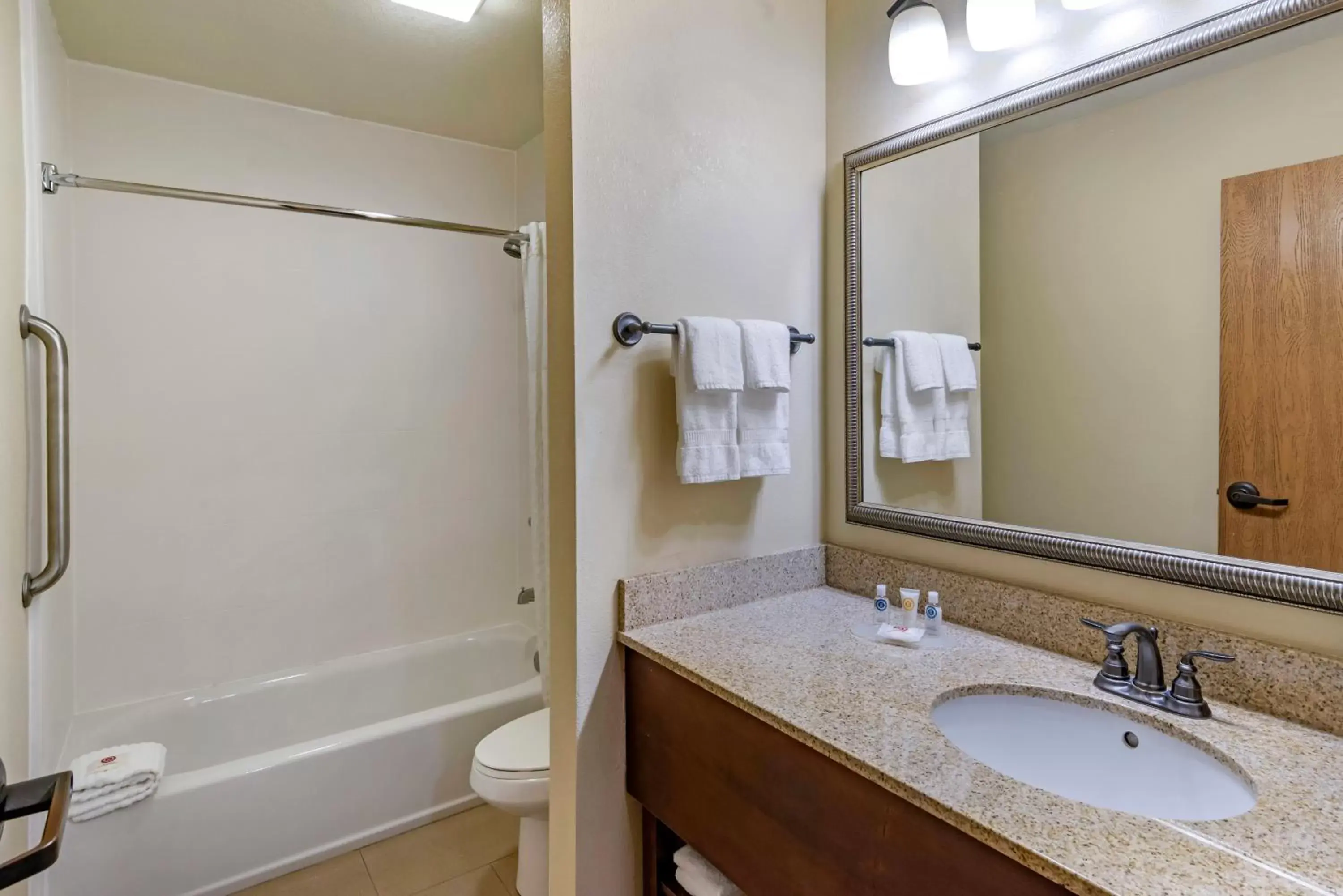 Bathroom in Comfort Inn & Suites Blue Ridge